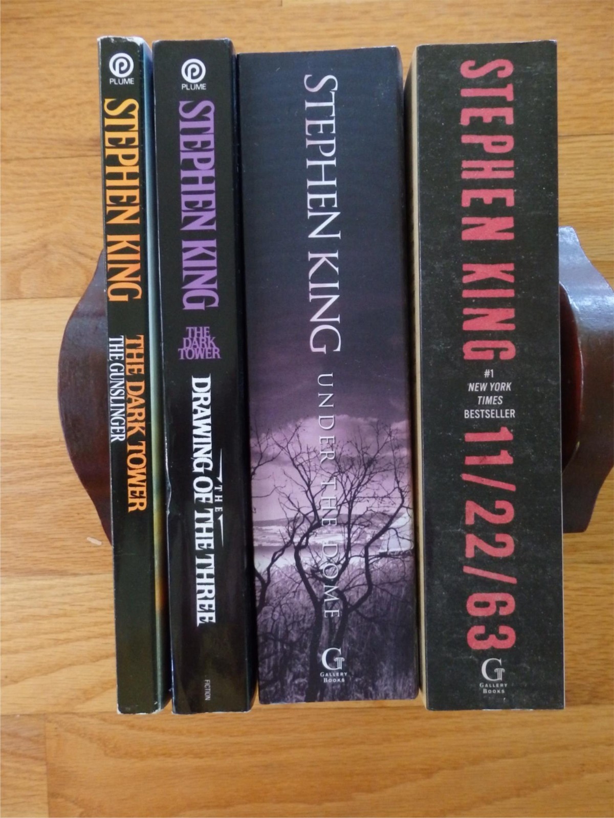 4 New SC by Stephen King- Gunslinger, Drawing of 3, Under the Dome, 11/22/63