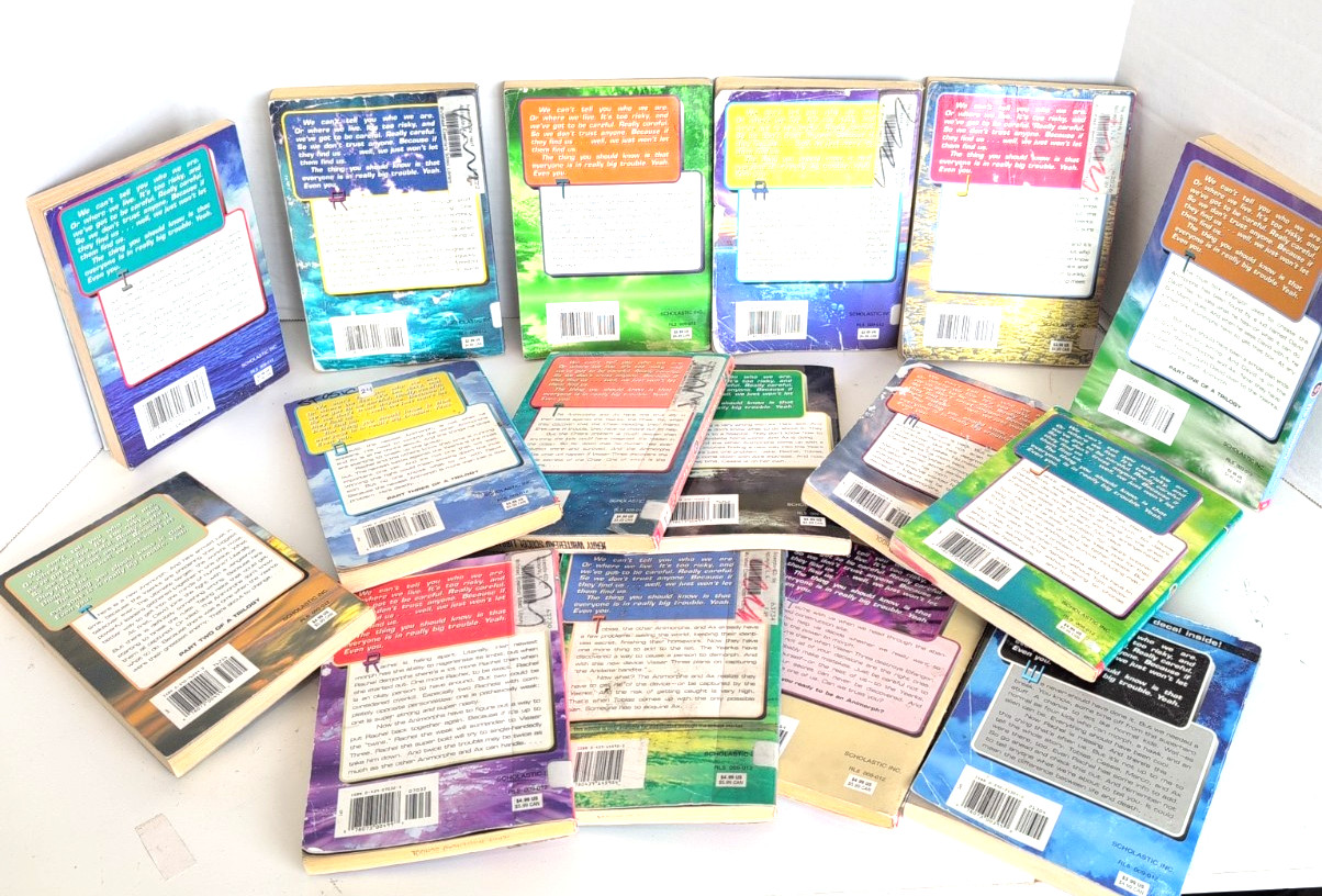 Animorphs Book Lot 16 Volumes K.A. Applegate Scholastic PB
