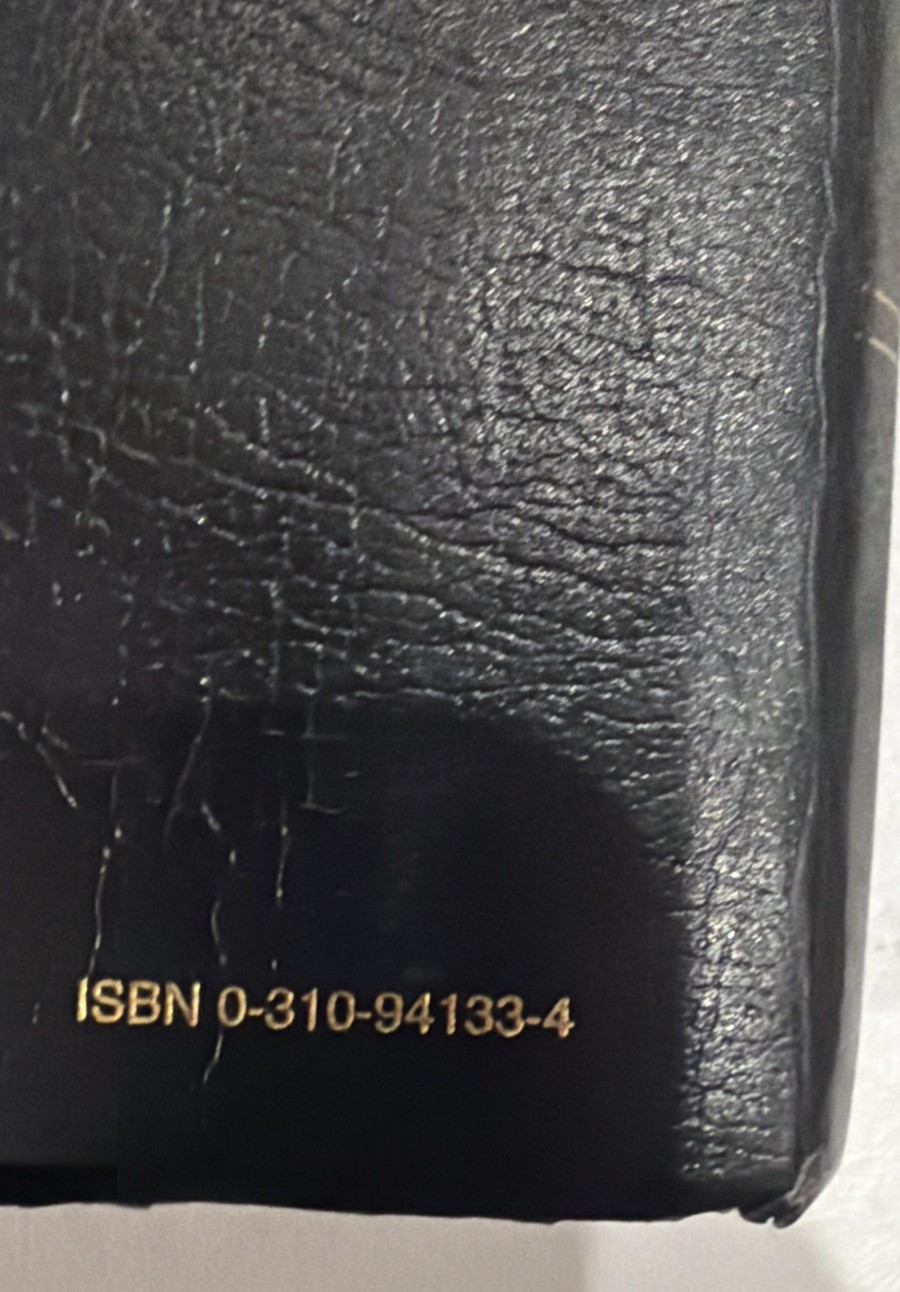 KJV Holy Bible: Gift and Award, Black Leather-Look, Red Letter, Comfort Print: K
