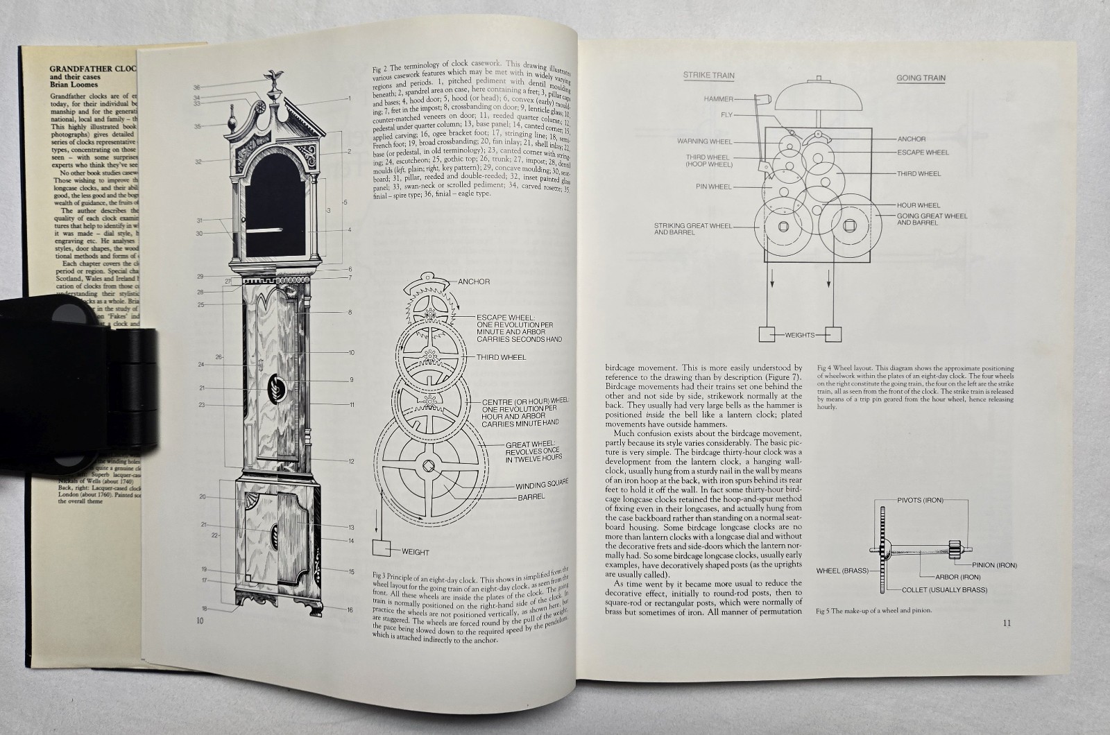 Grandfather Clocks and their cases by Brian Loomes (1985) Hardcover