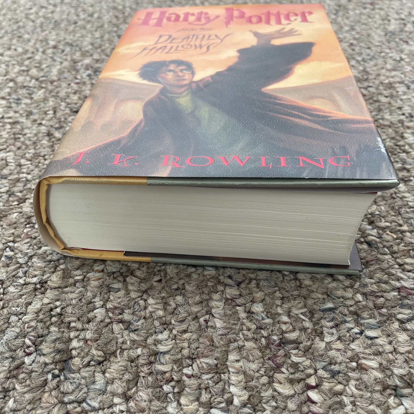 First Edition USA 1st Print Harry Potter & The Deathly Hallows 759 pages