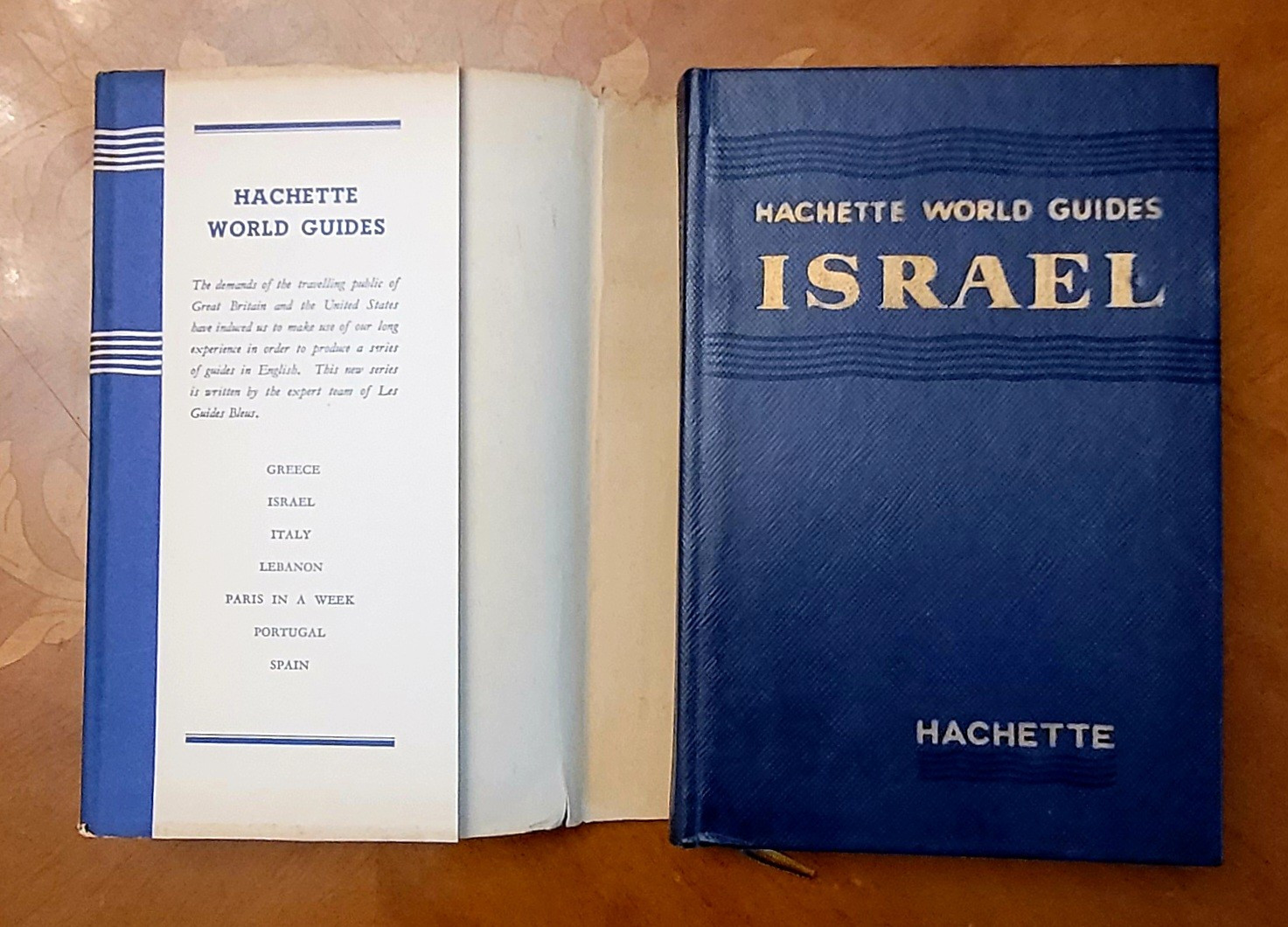 Hachette world guides- Israel, 1956, 456 pages with a map, very good condition.