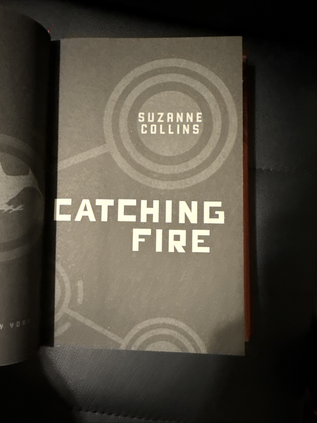 Catching Fire (Hunger Games, Book Two) by Suzanne Collins (2009, Hardcover)