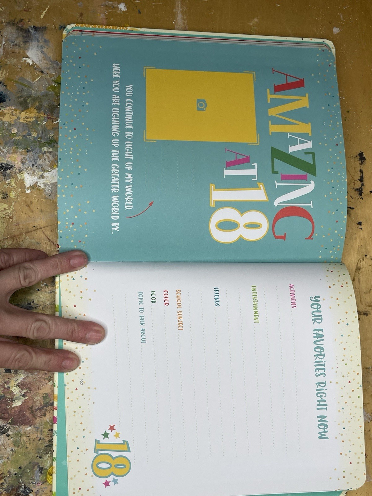1-18 Birthdays Memory Book A Keepsake to Celebrate Each Year Grad Gift Family
