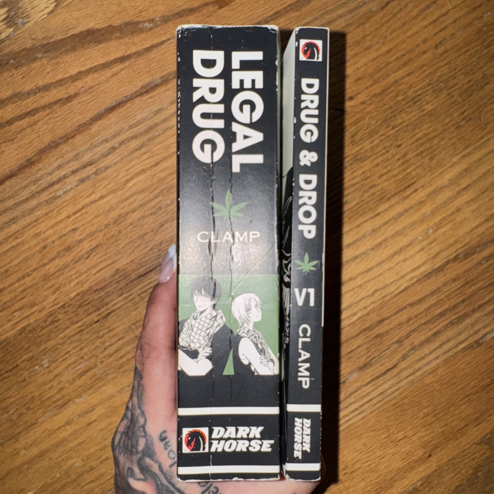 2 Book Lot Legal Drug Omnibus & Drug Drop V1 Clamp – Dark Horse Comics