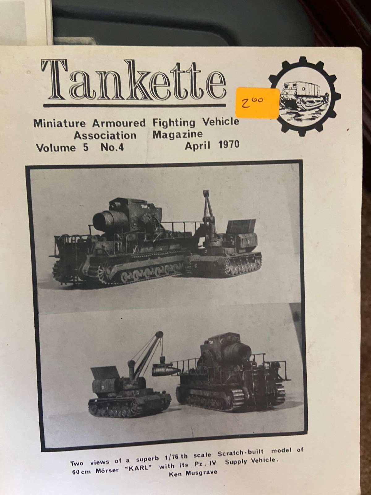 LOT OF 5 TANKETTE MAGAZINES MINIATURE ARMOURED FIGHTING VEHICLES 1970-1971