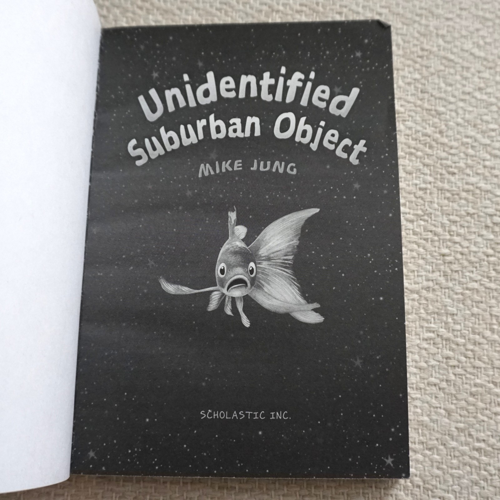 Unidentified Suburban Object by Mike Jung Paperback Scholastic 265 Pages