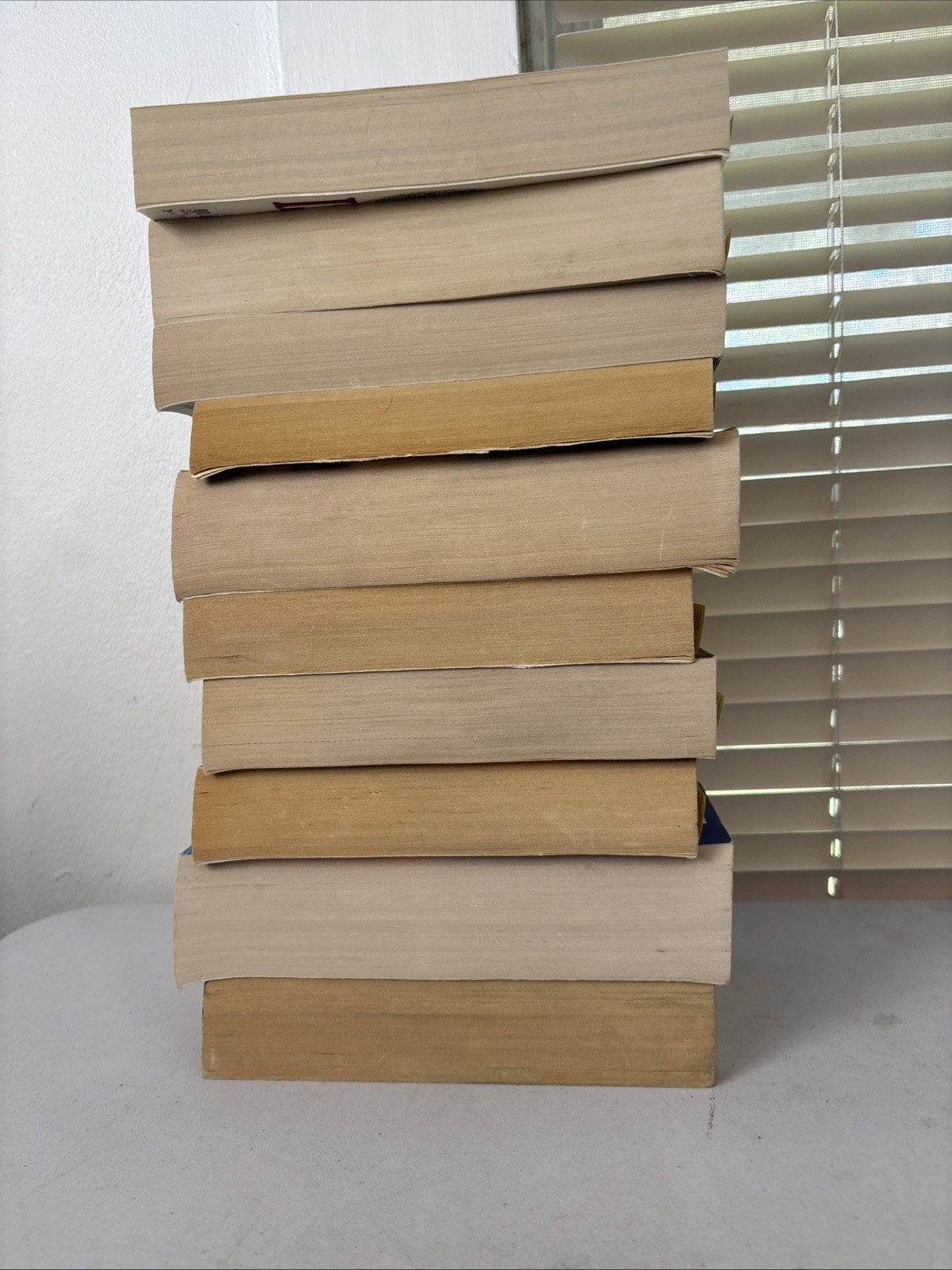 Lot of 10 – Mystery and Thrillers – Mixed Authors – FREE SHIPPING