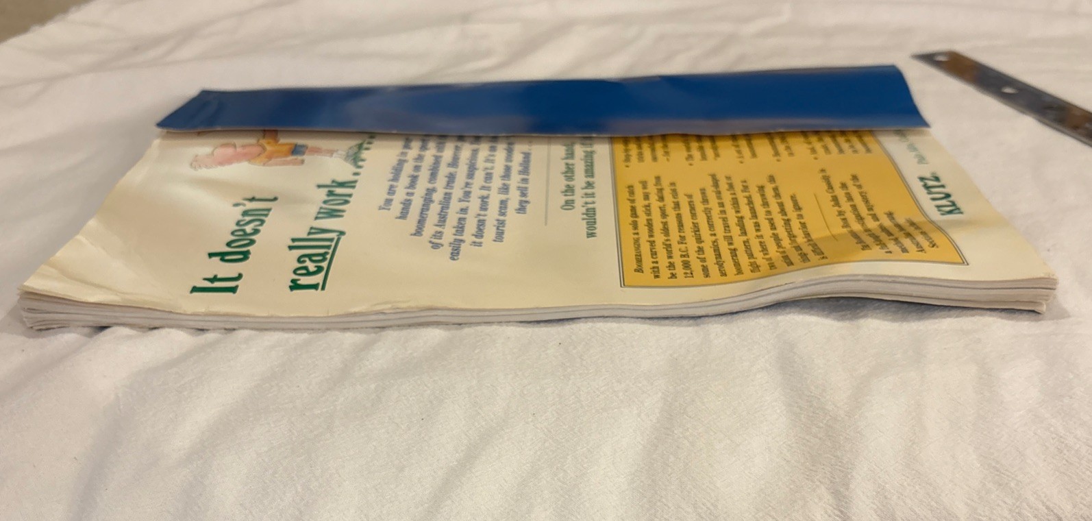 1985 THE BOOMERANG BOOK John Cassidy, Klutz Press, w/ Boomerang 1st Print VTG