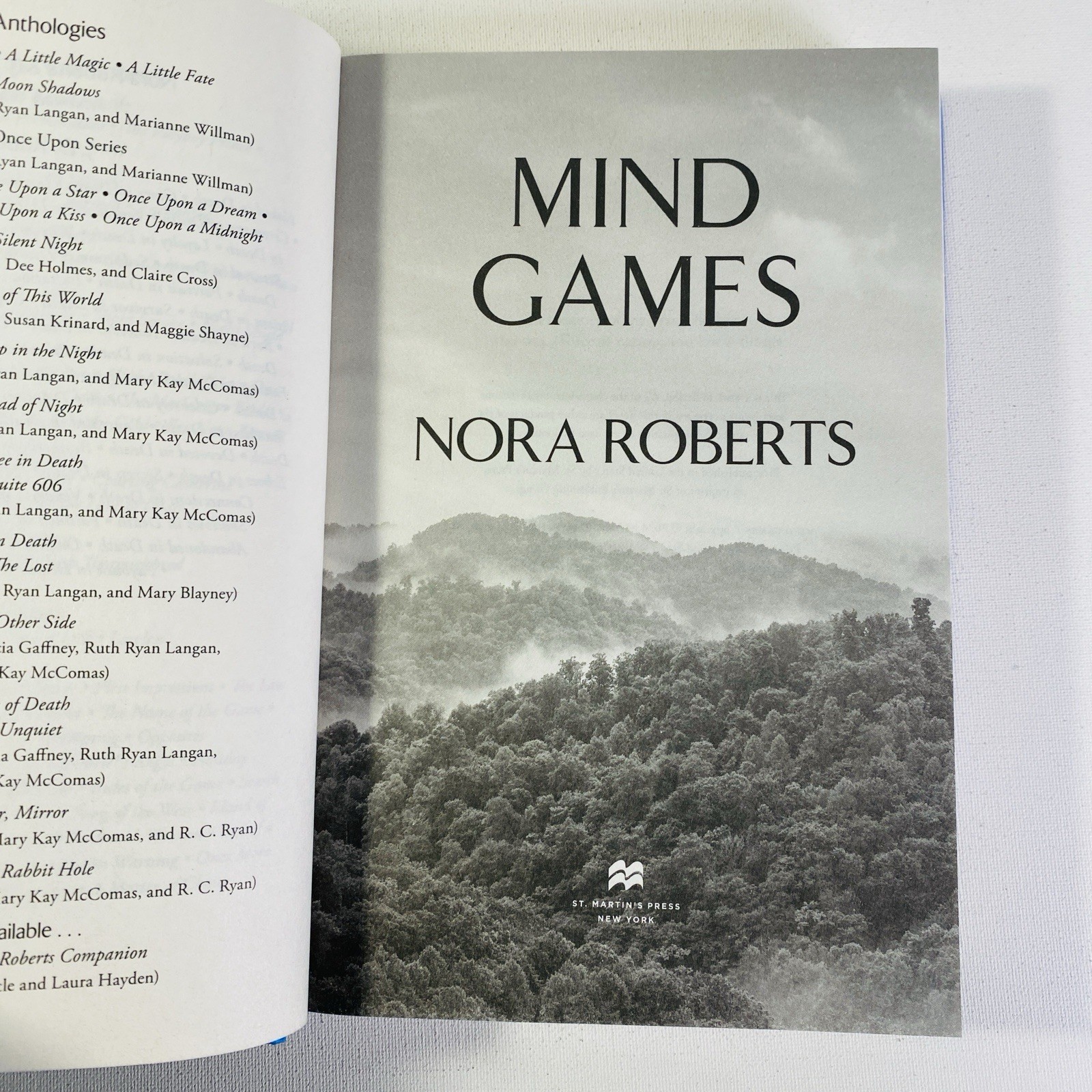 Mind Games : A Novel by Nora Roberts 2024, Hardcover