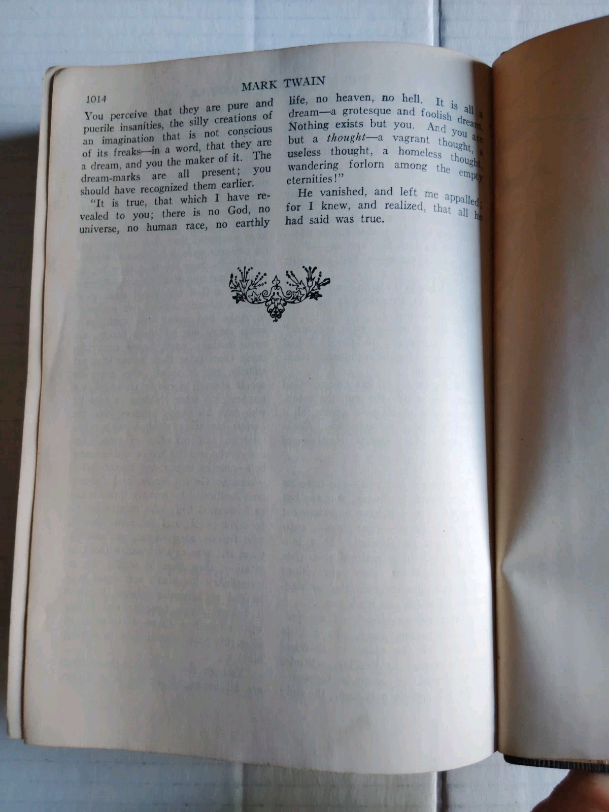Complete Short Stories & Famous Essays Of Mark Twain Decorative Antique Book