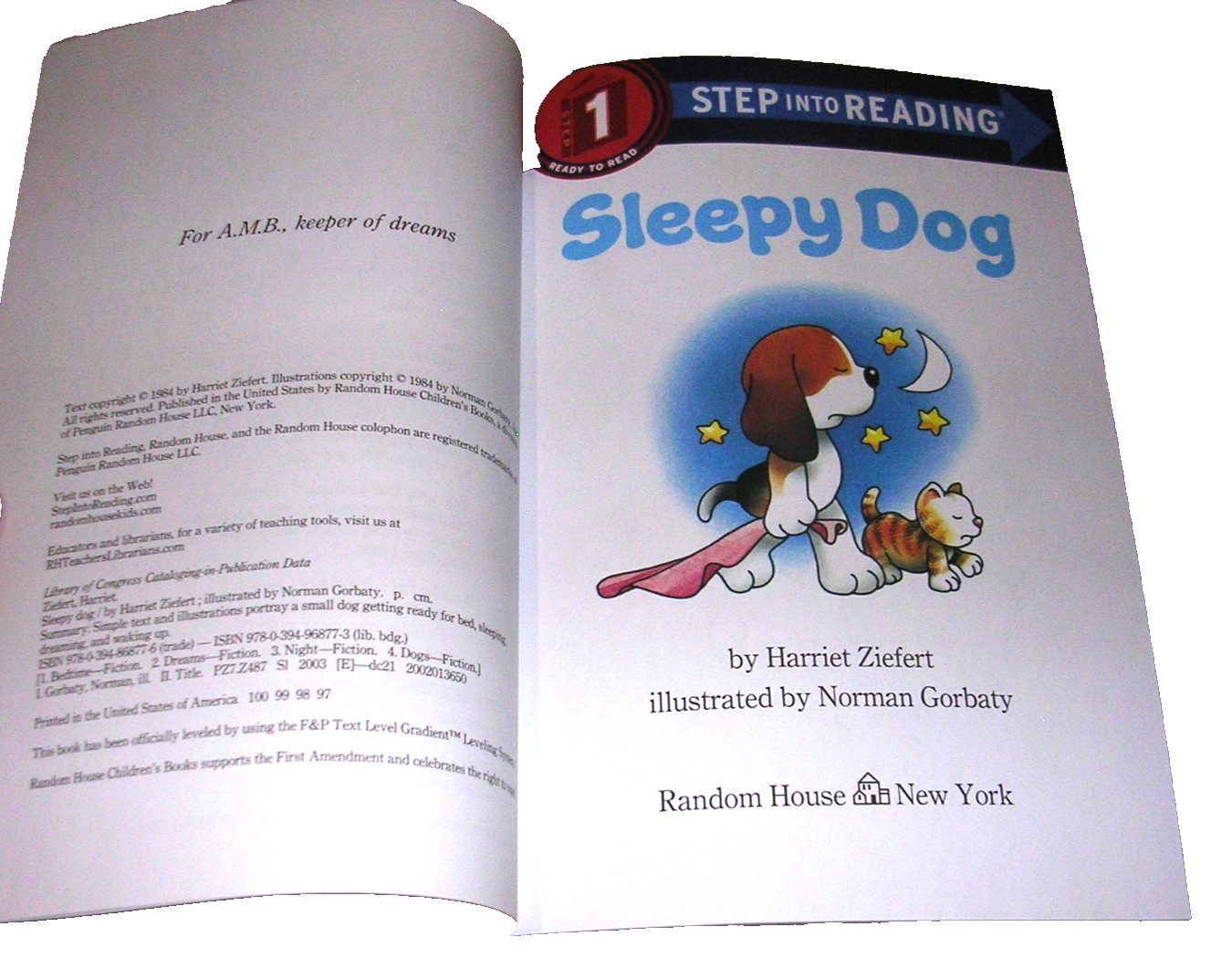 Beginning Reader Book Lot Pete the Cat Pug Sleepy Dog Down by the Bay 4 Books