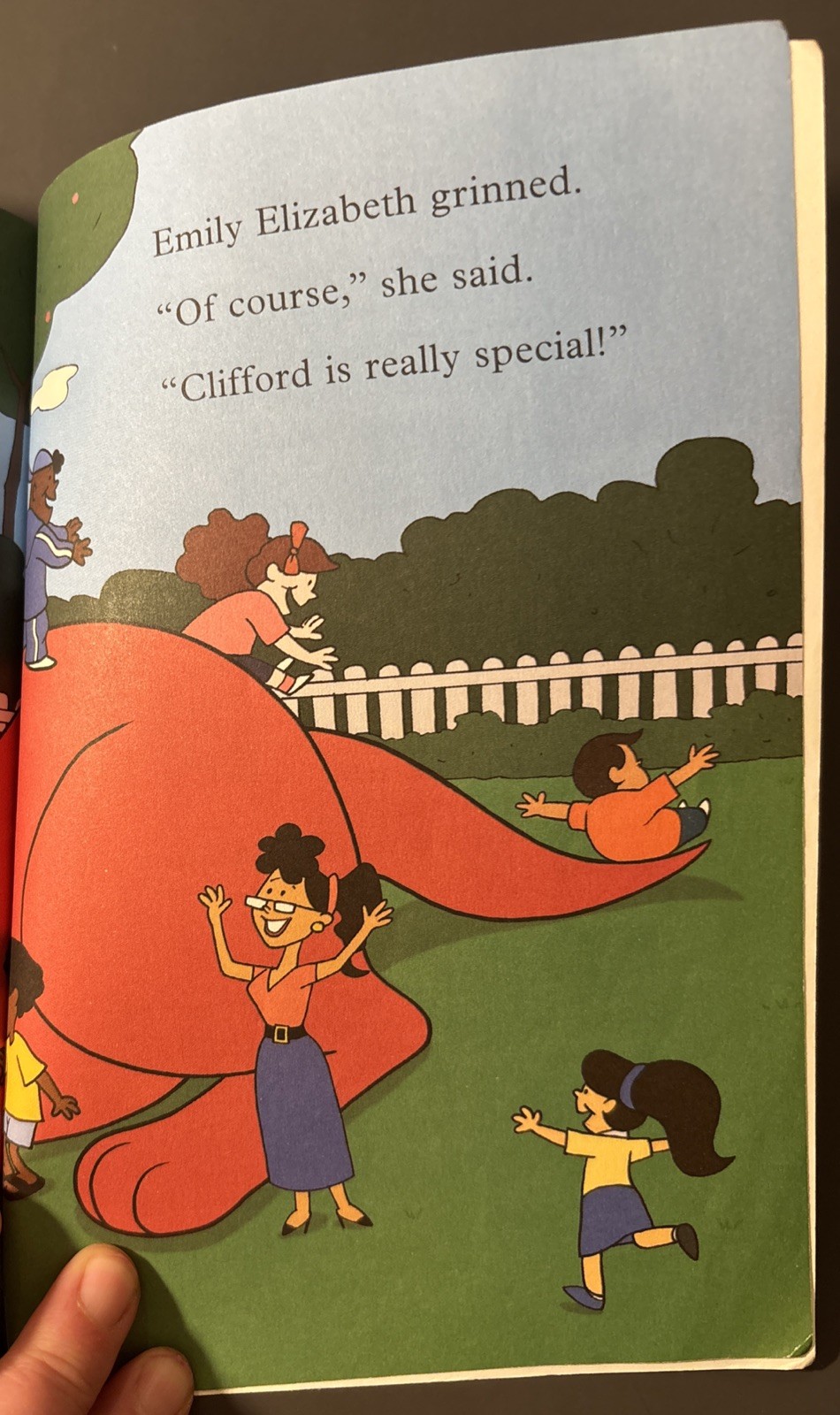 1990s-2000s Children’s Book Lot, Ozzie & Mack, Clifford, Charlotte’s Web