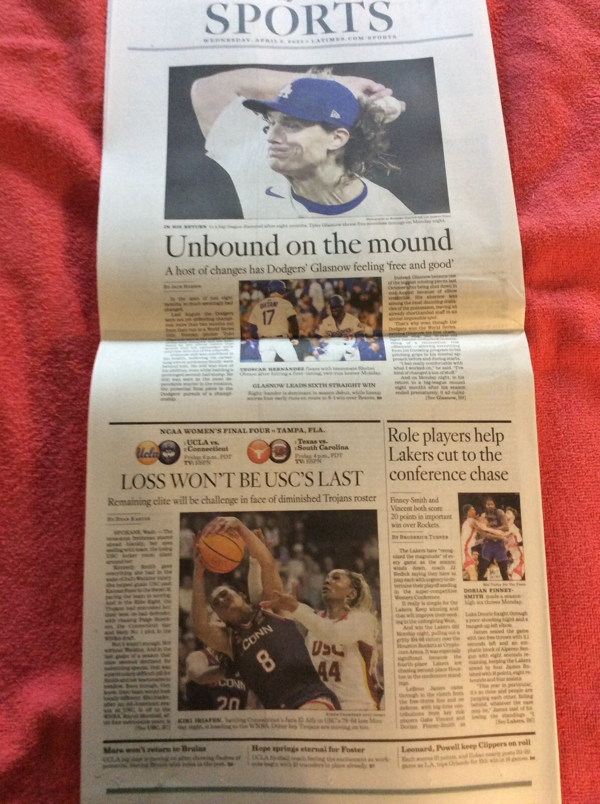 LA TIMES SPORTS SECTION APRIL 2 2025 DODGERS TYLER GLASNOW TEOSCAR HERNANDEZ