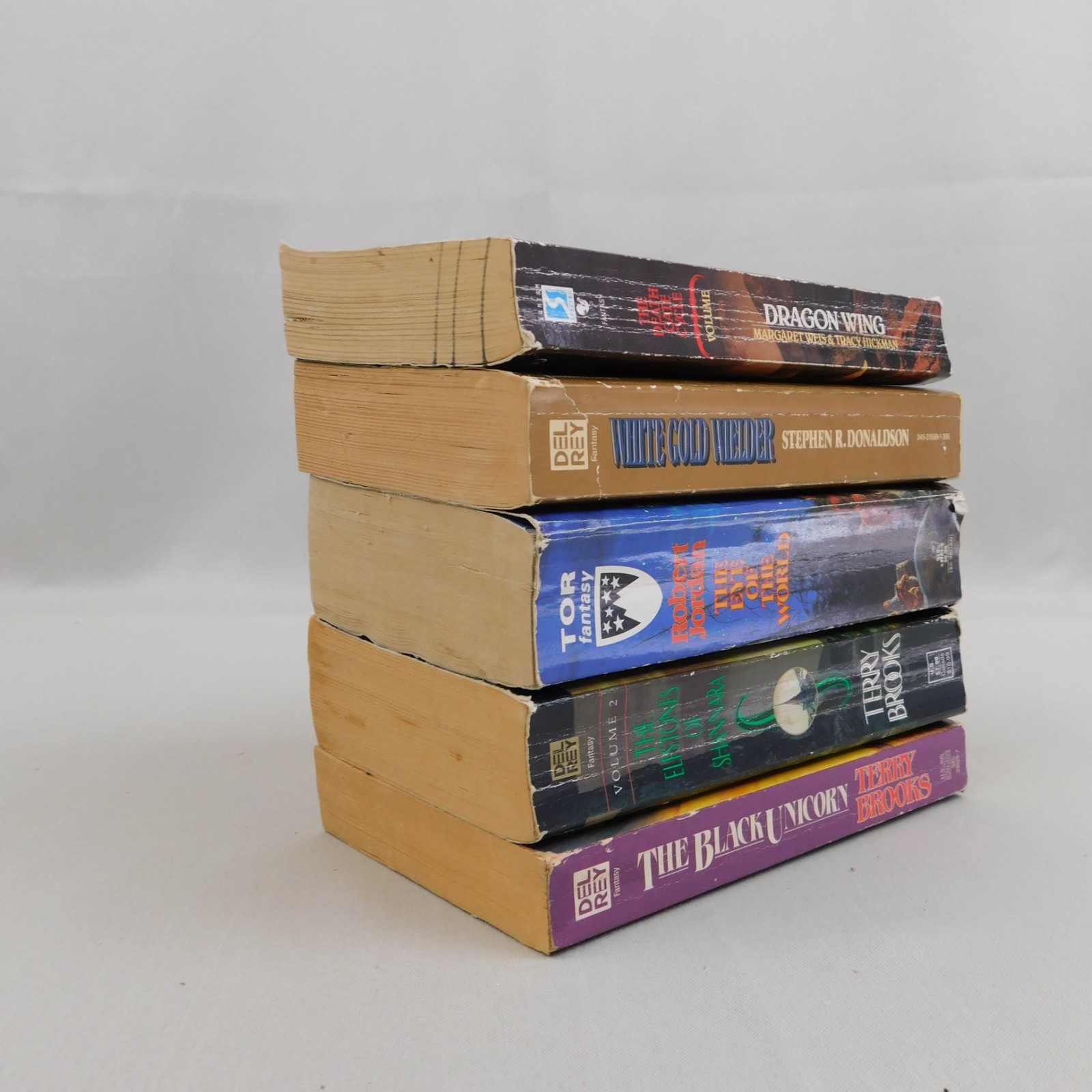 5pc Epic Fantasy Paperback Lot Weis Hickman Donaldson Terry Brooks Robert Jordan