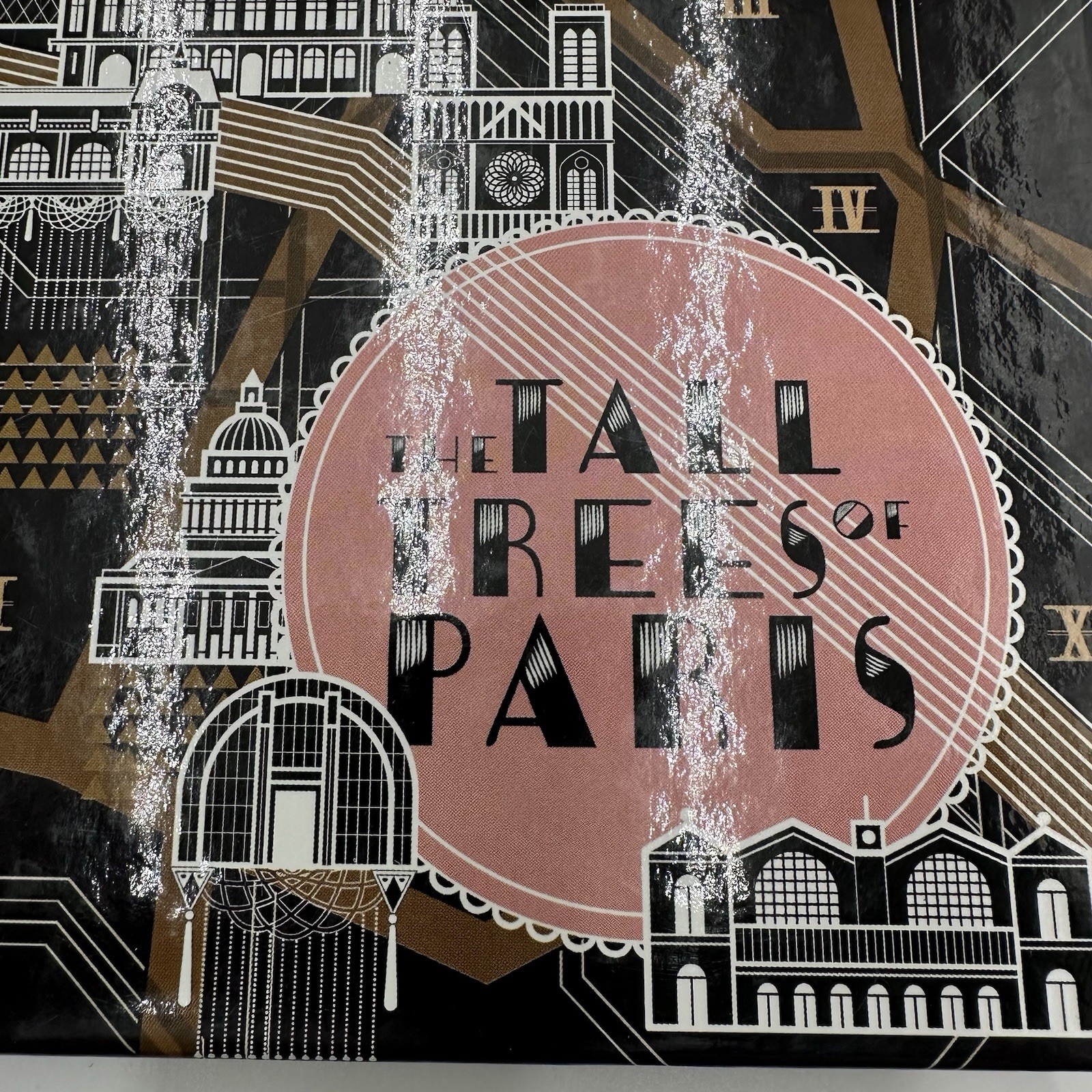 Tall Trees of Paris : 42 Independent Artists Share Their City and Their Work