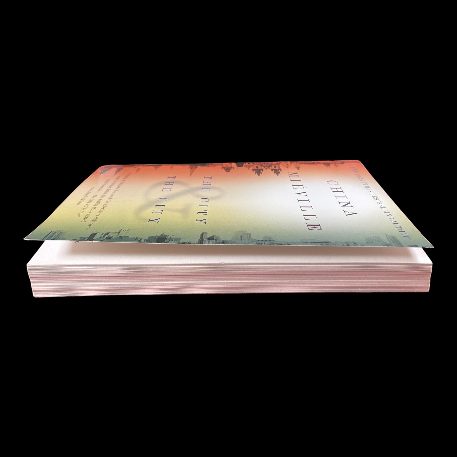 The City & The City (Random House Reader’s Circle) – Paperback –