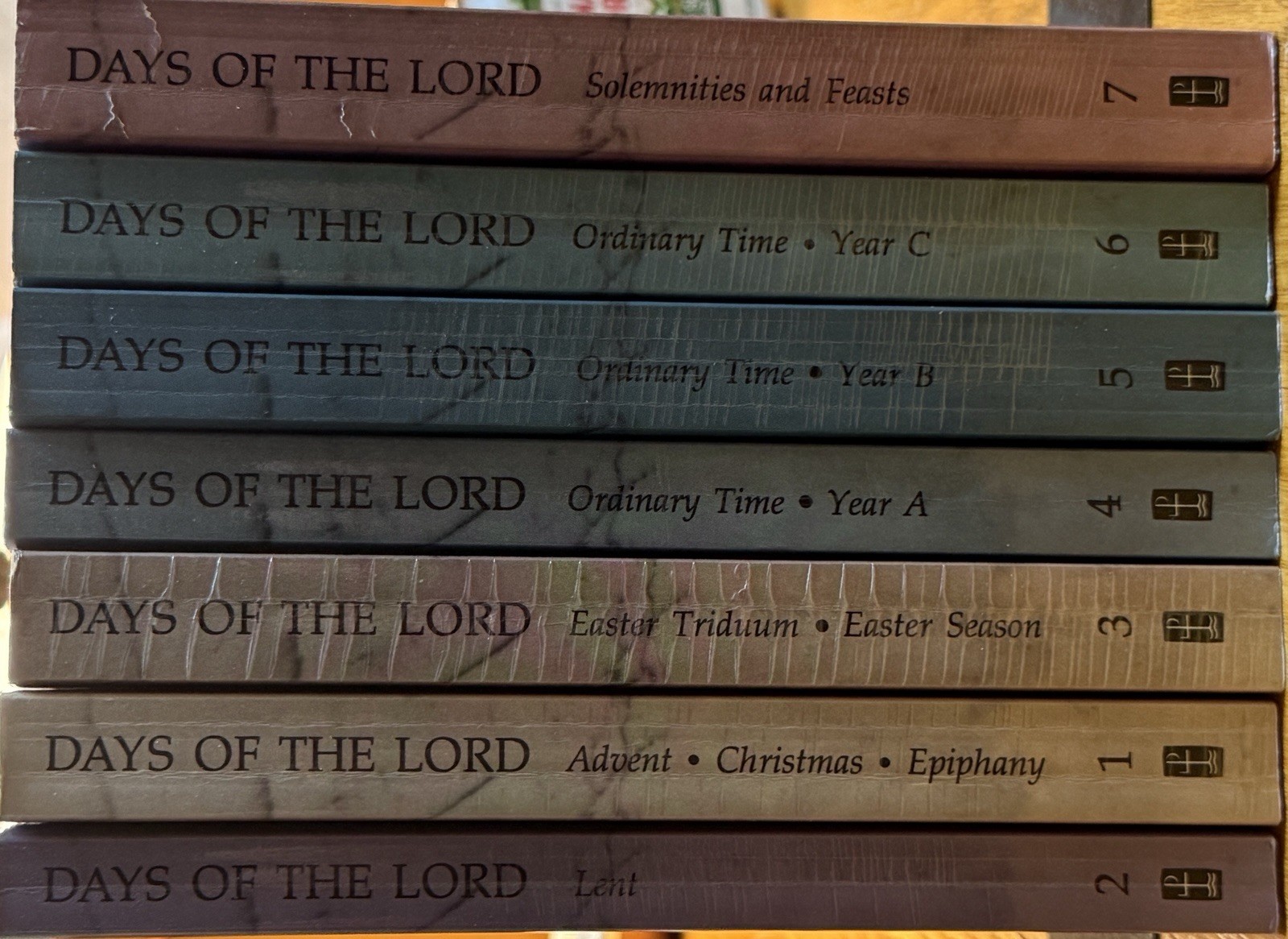 DAYS OF THE LORD-THE LITURGICAL YEAR- 7 Vol. Set-Liturgical Press-Paperback