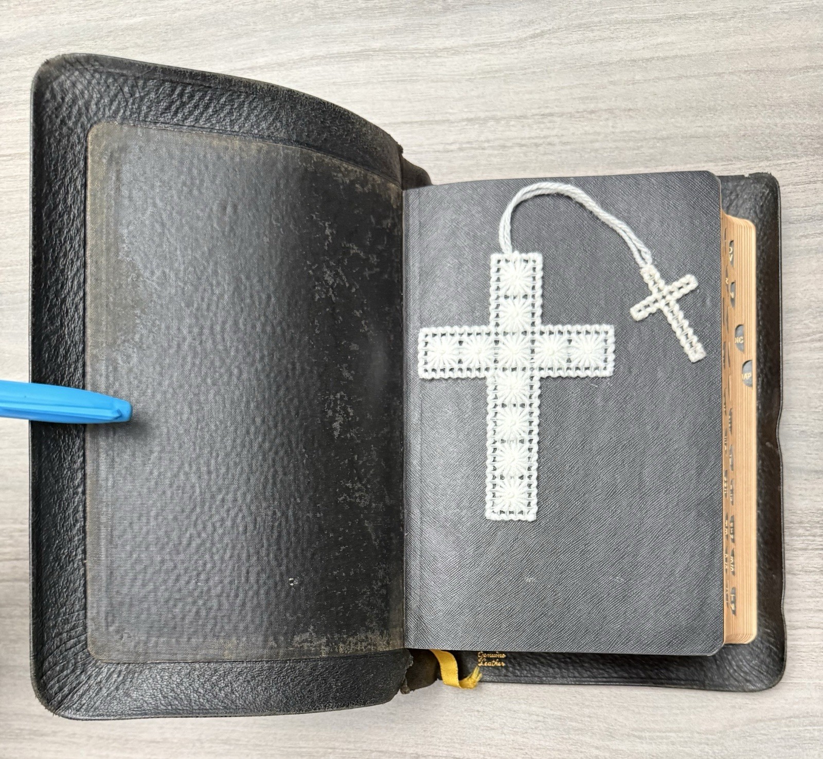 National KJV Bible 1939 Master Guide; Black GENUINE Leather; Indexed; Red Letter