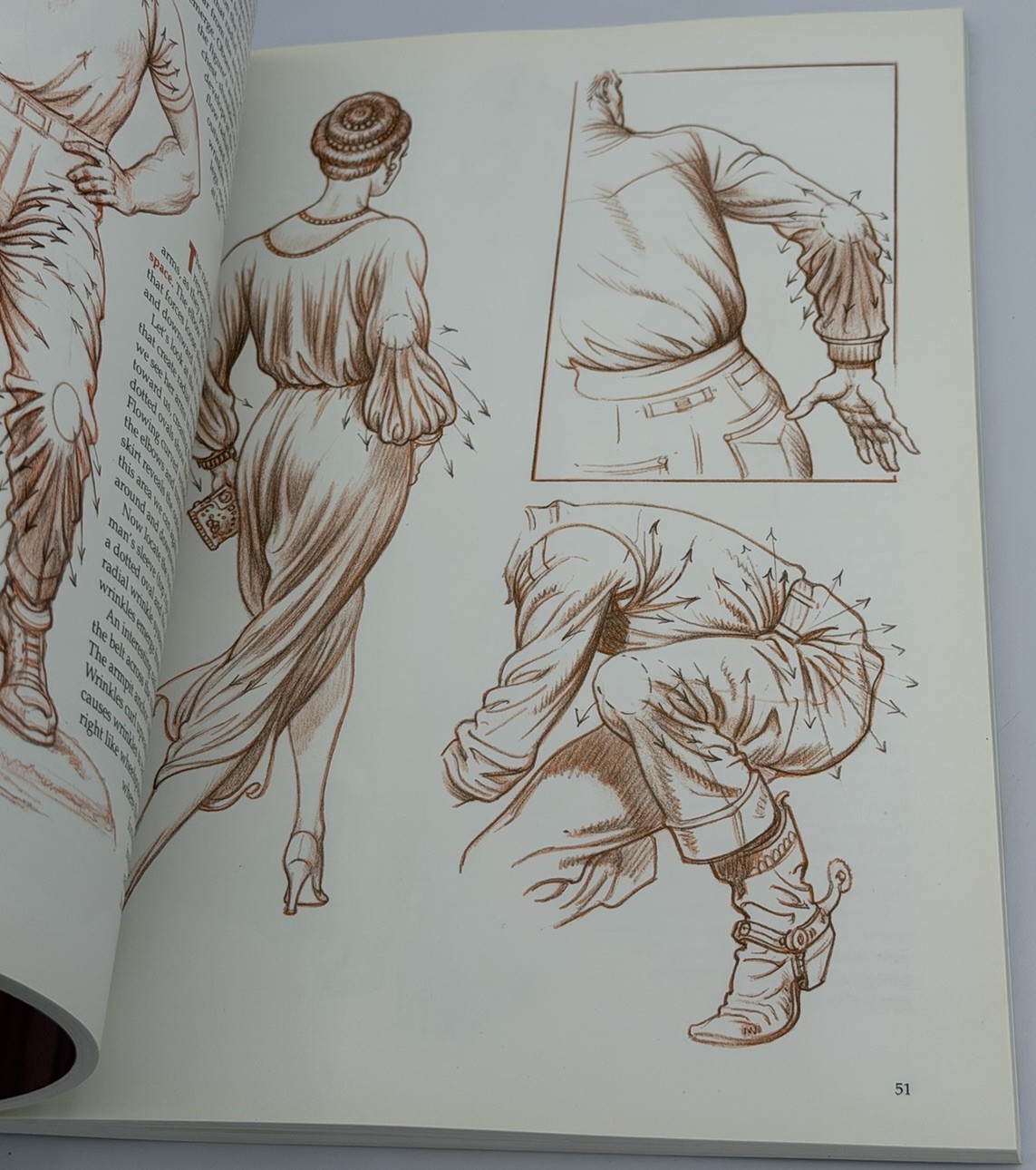 Dynamic Wrinkles And Drapery Burne Hogarth 1995 Art Paperback Vintage Illustrate