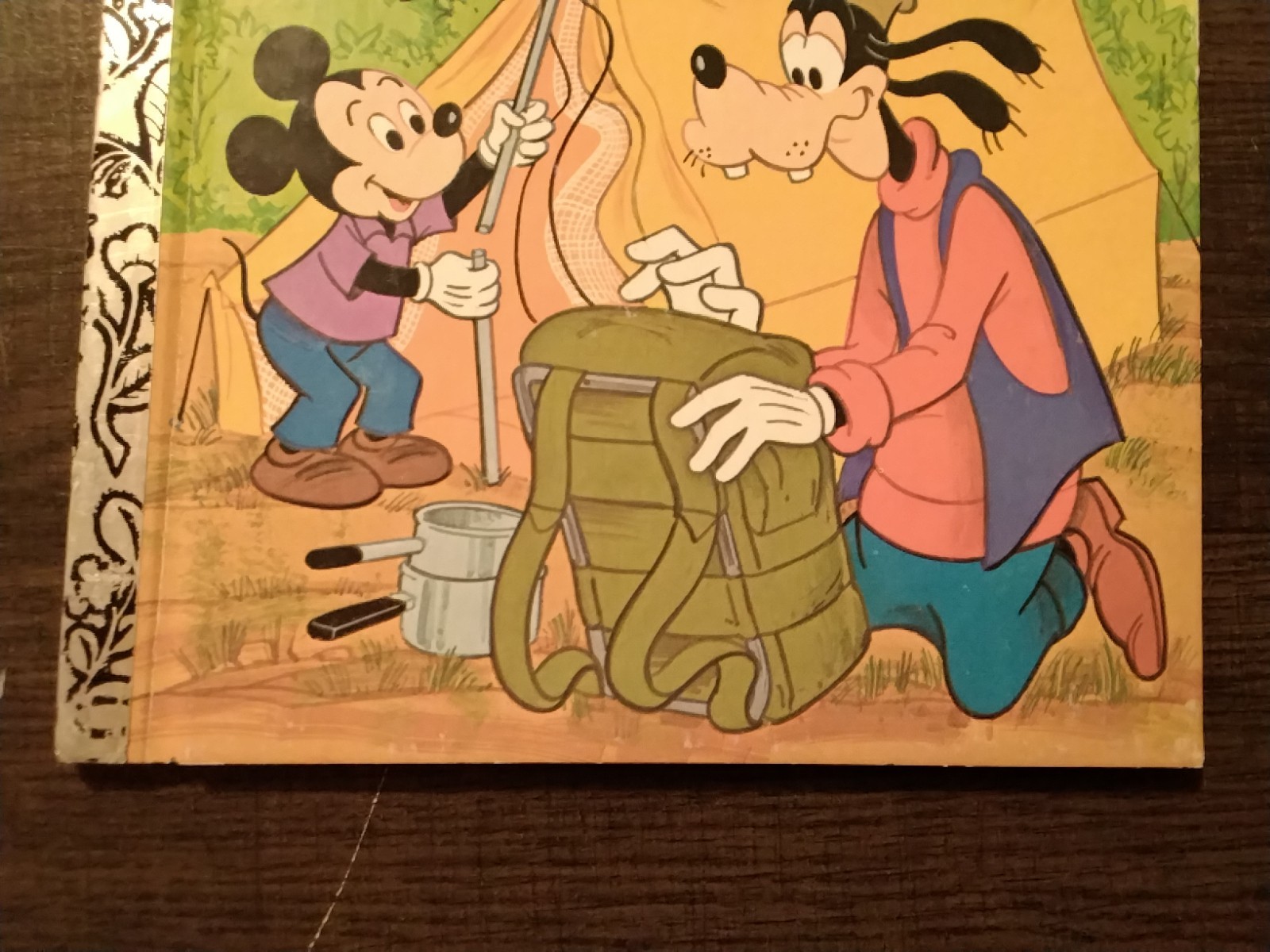 A Little Golden Book-Walt Disney’s-Mickey Mouse And Goofy The Big Bear Scare