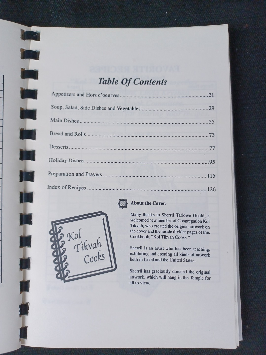 Kol Tikvahs Cooks Jewish recipe Paperback Binder 132 pages 1996