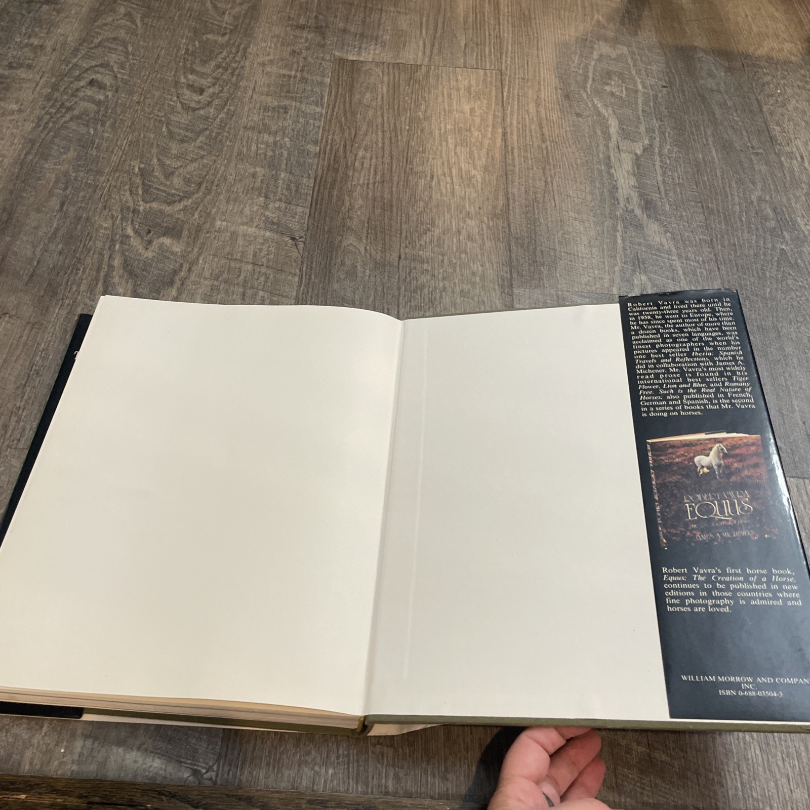 Such Is the Real Nature of Horses by Robert Vavra (1998, Hardcover/Dust Jacket)