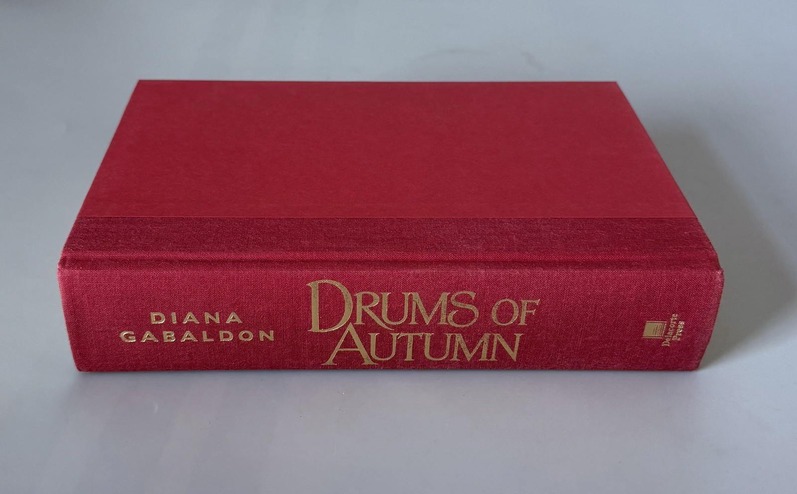Drums of Autumn by Diana Gabaldon — 1st Edition/Print — HCDC — 1997 Delacorte
