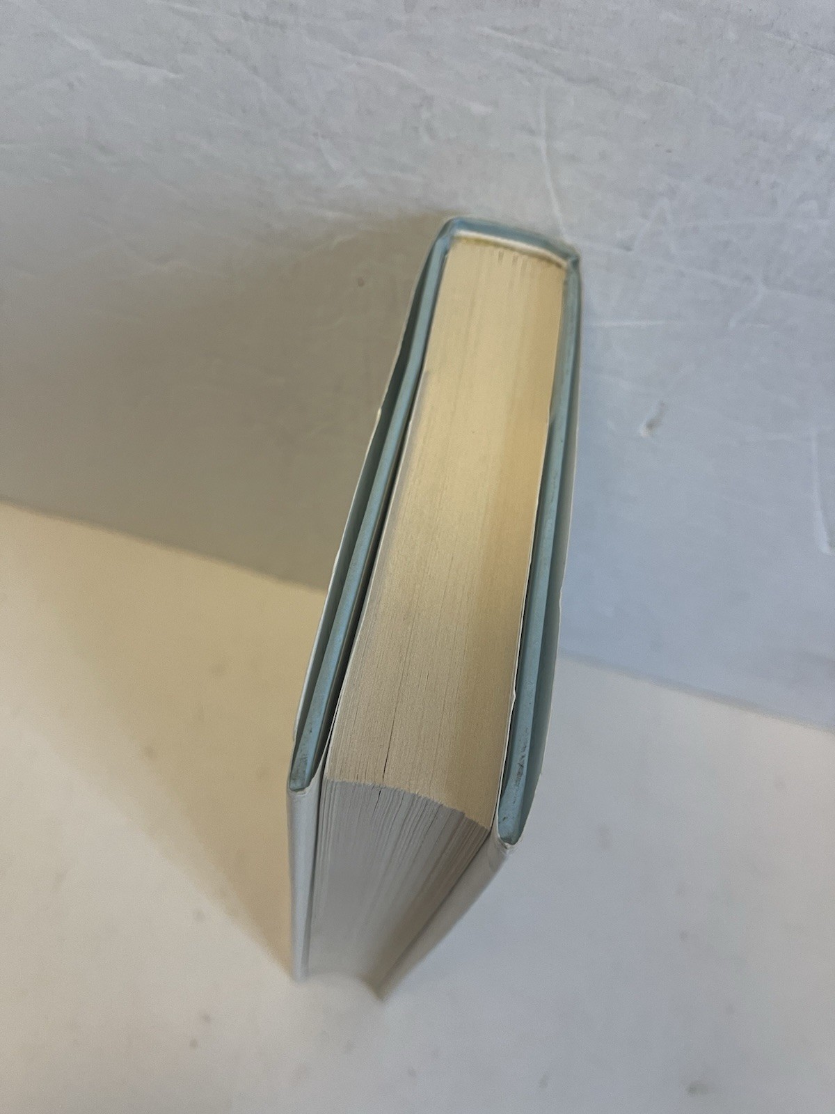 Holding Up the Universe by Jennifer Niven SIGNED 2016 Hardcover First Edition DJ