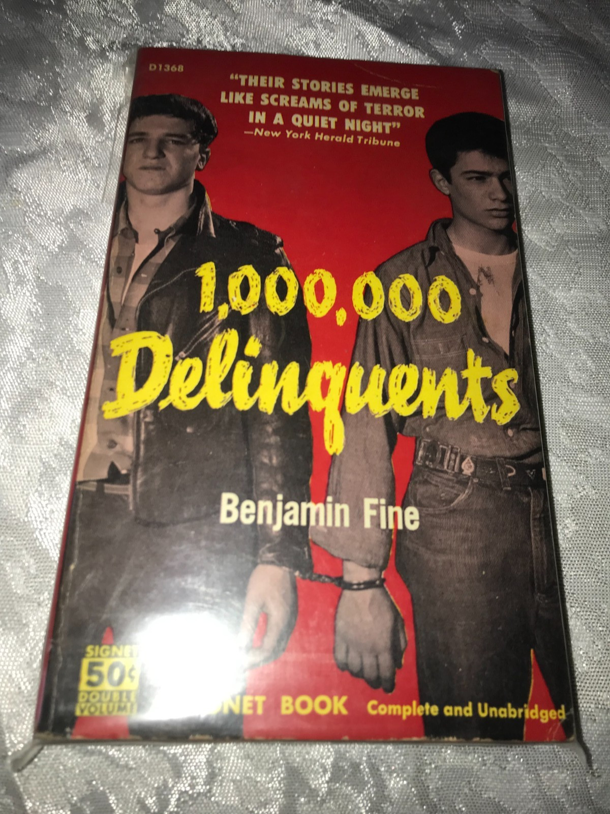 RARE Signet Book 1,000,000 DELINQUENTS Benjamin Fine PAPERBACK 1st Ed. 7″x4¼”