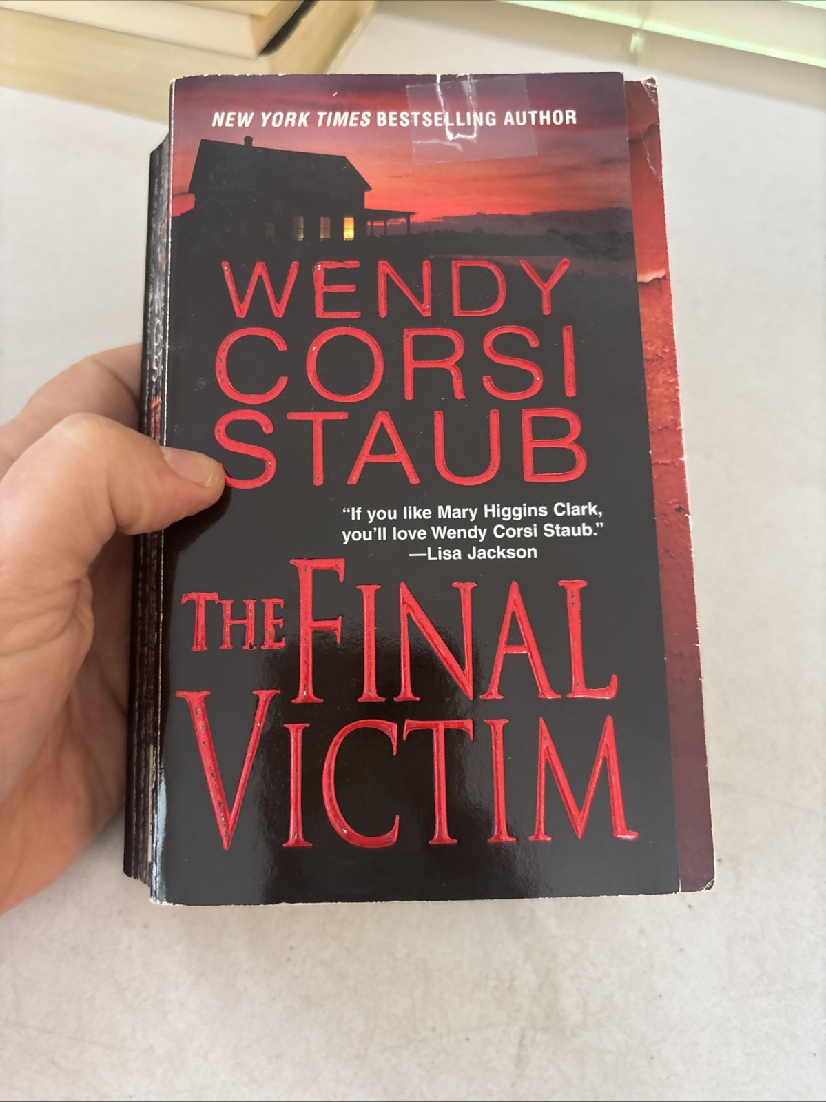 Lot of 10 – Mystery and Thrillers – Mixed Authors – FREE SHIPPING