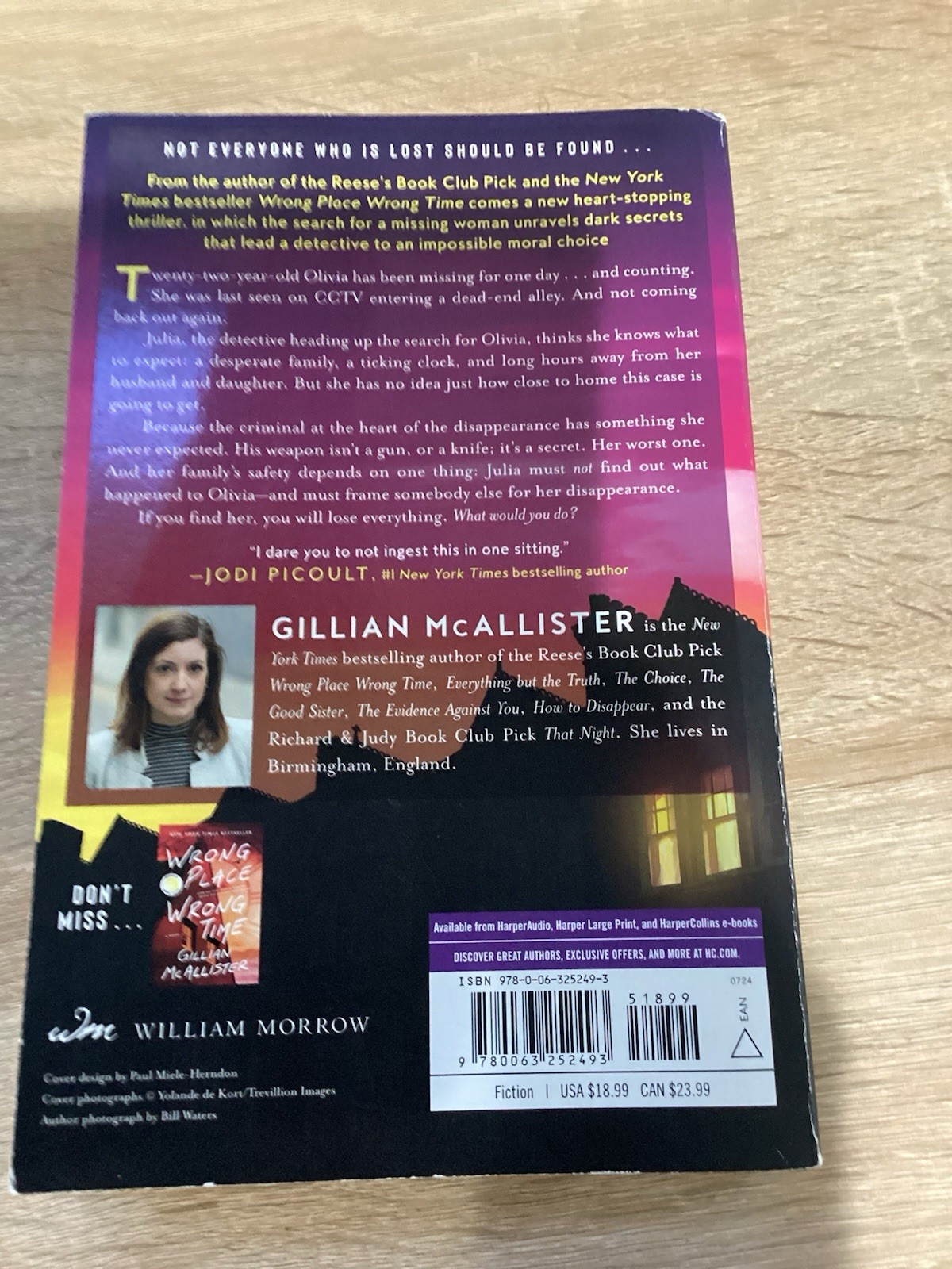 Just Another Missing Person: A Novel – paperback McAllister, Gillian