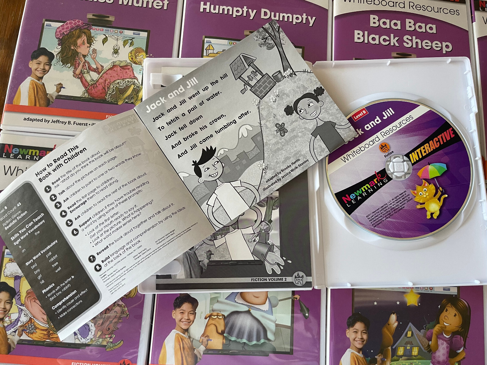 Newmark Learning Interactive Whiteboard Resources Vol. 2- 12 interactive CD-Roms