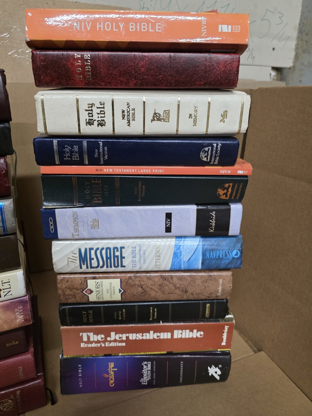 Lot of 5 NEW Testament Bibles NIV KJV KING JAMES Full Canon Books MIX UNSORTED