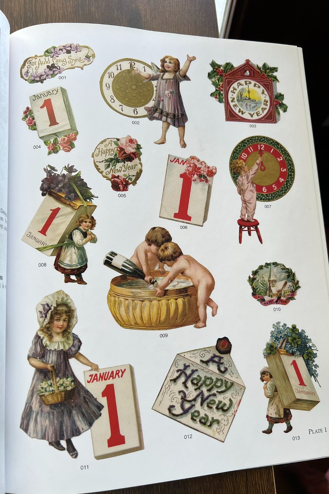 Full Color Holiday Vignettes CD-ROM & Book Dover Electronic Clip Art