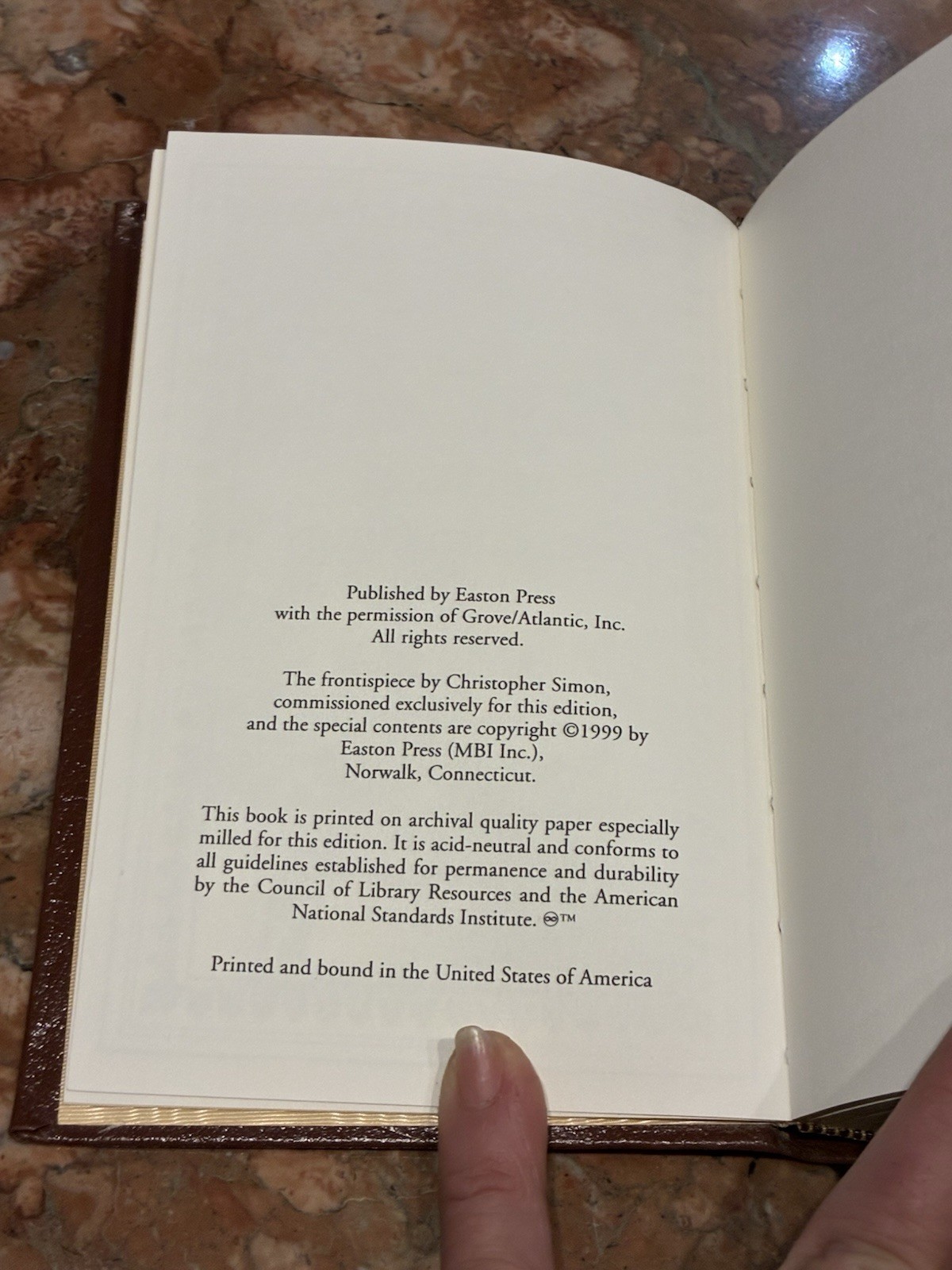 e. e. cummings Easton Press Poetry Book Leather Gold Fine Binding Poem Books