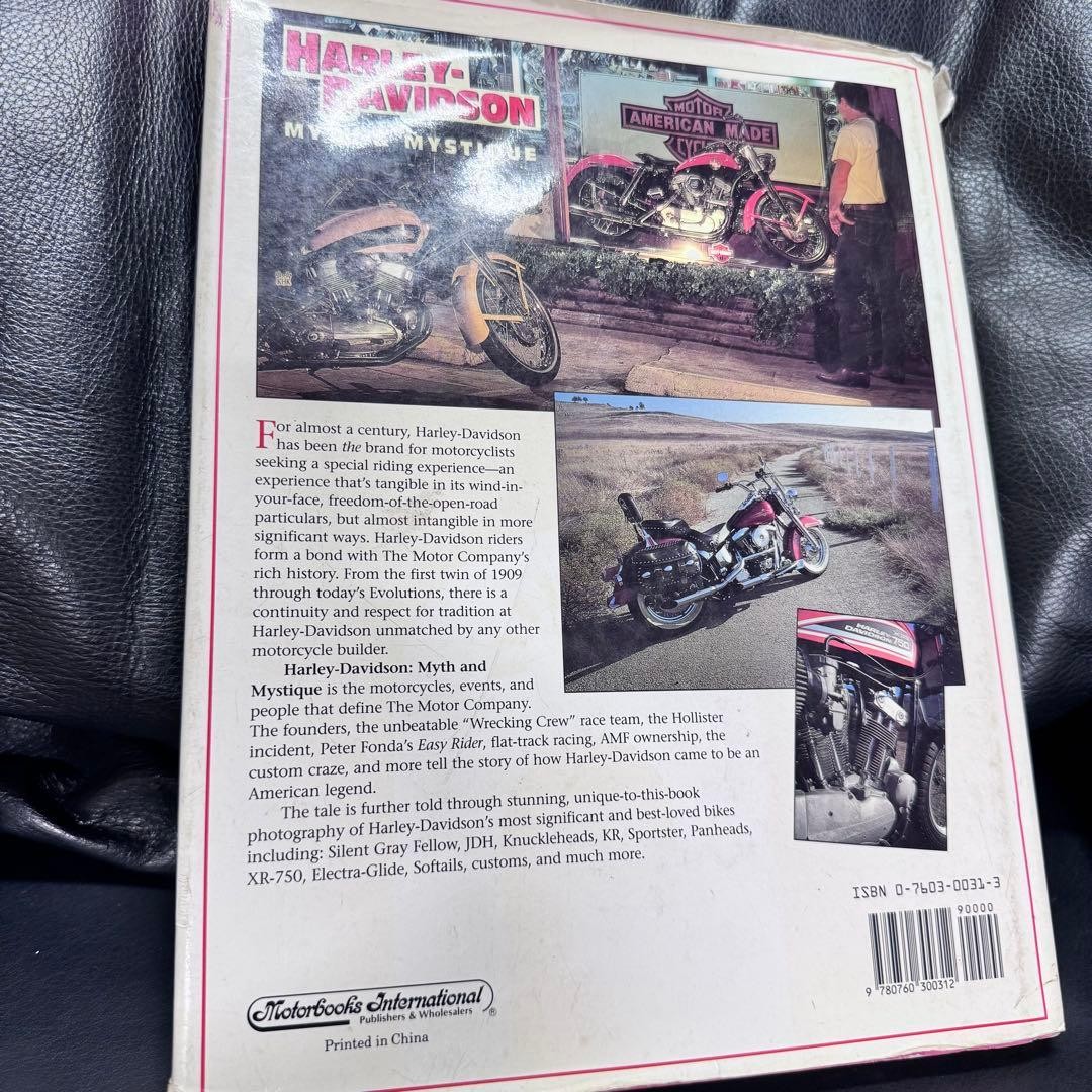 Harley Davidson Vintage Motorcycle Book 246 Pages Classic Bikes Models