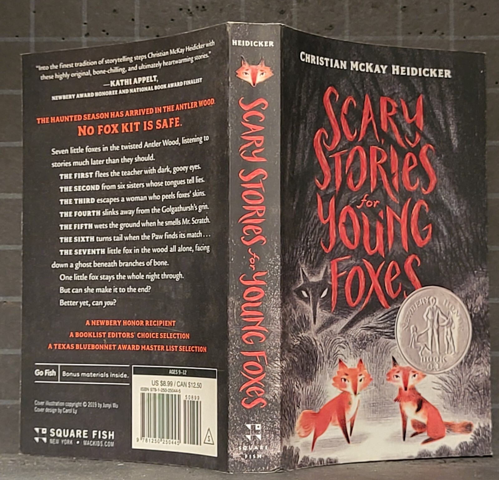 Scary Stories for Young Foxes: by Christian McKay Heidicker 2021 Paperback 1282