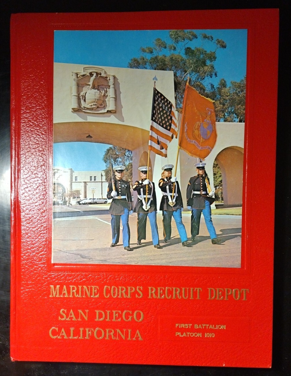 1982 MARINE CORPS Recruit Depot. 1st Bn Pltn 1010. Grad April 1982. HC