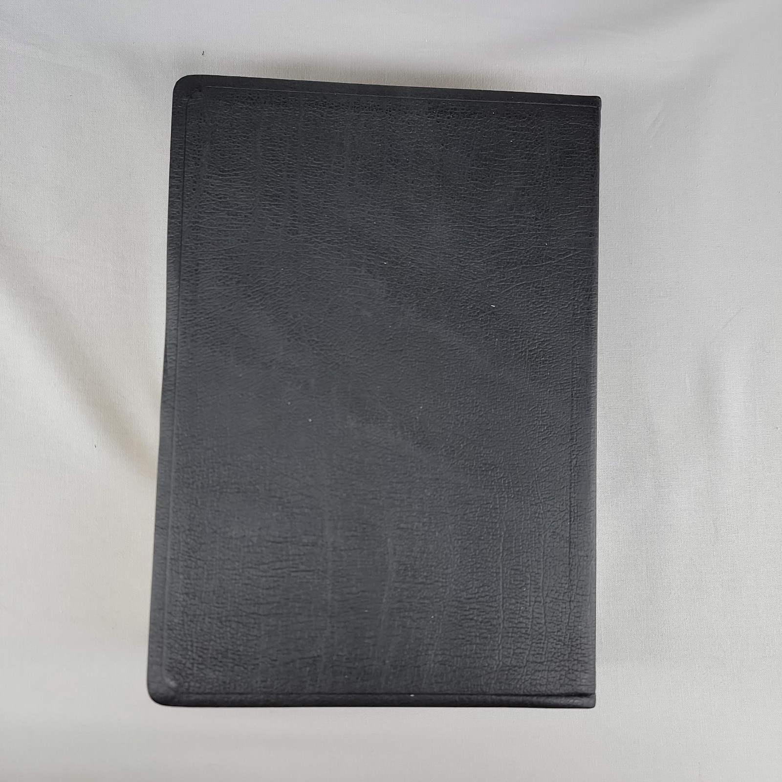 ESV MacArthur Study Bible, Large Print (Black) by Not Available (2017, Leather)