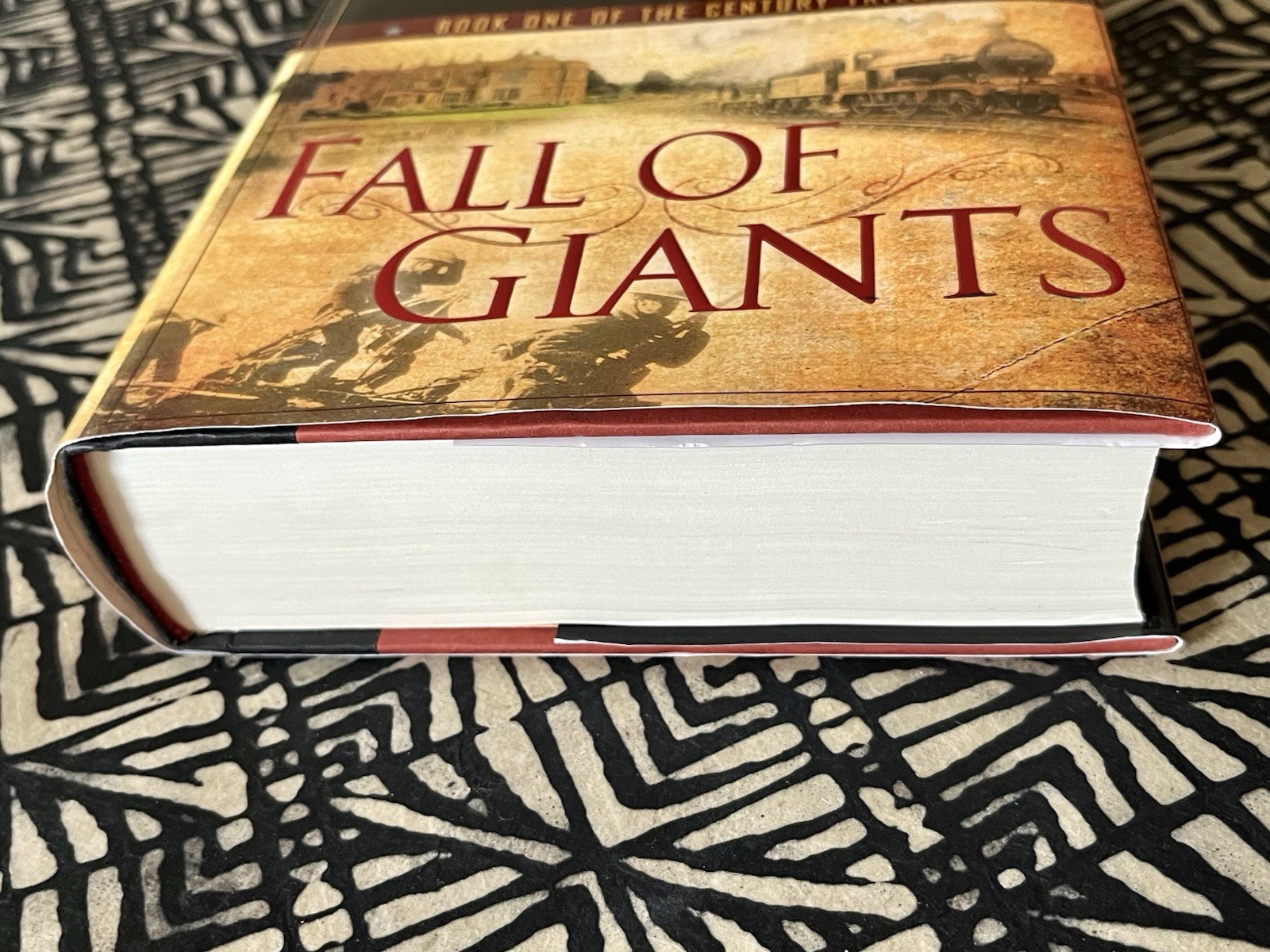 FALL OF GIANTS ~ KEN FOLLETT (2010, Dutton) LIKE NEW First Printing HC/DJ