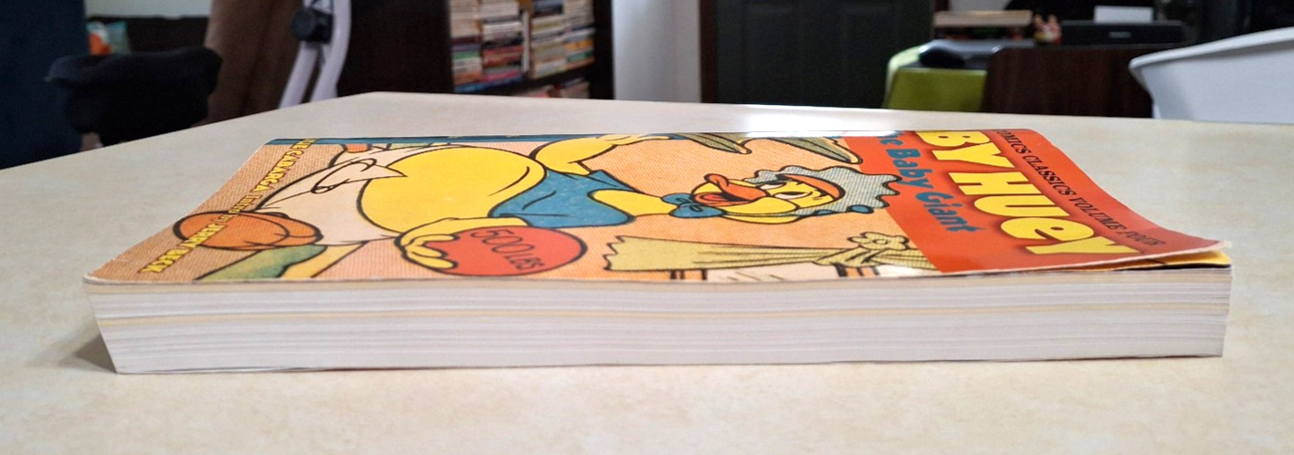 Harvey Comics Classics Volume 4: Baby Huey The Baby Giant Dark Horse Books 2008