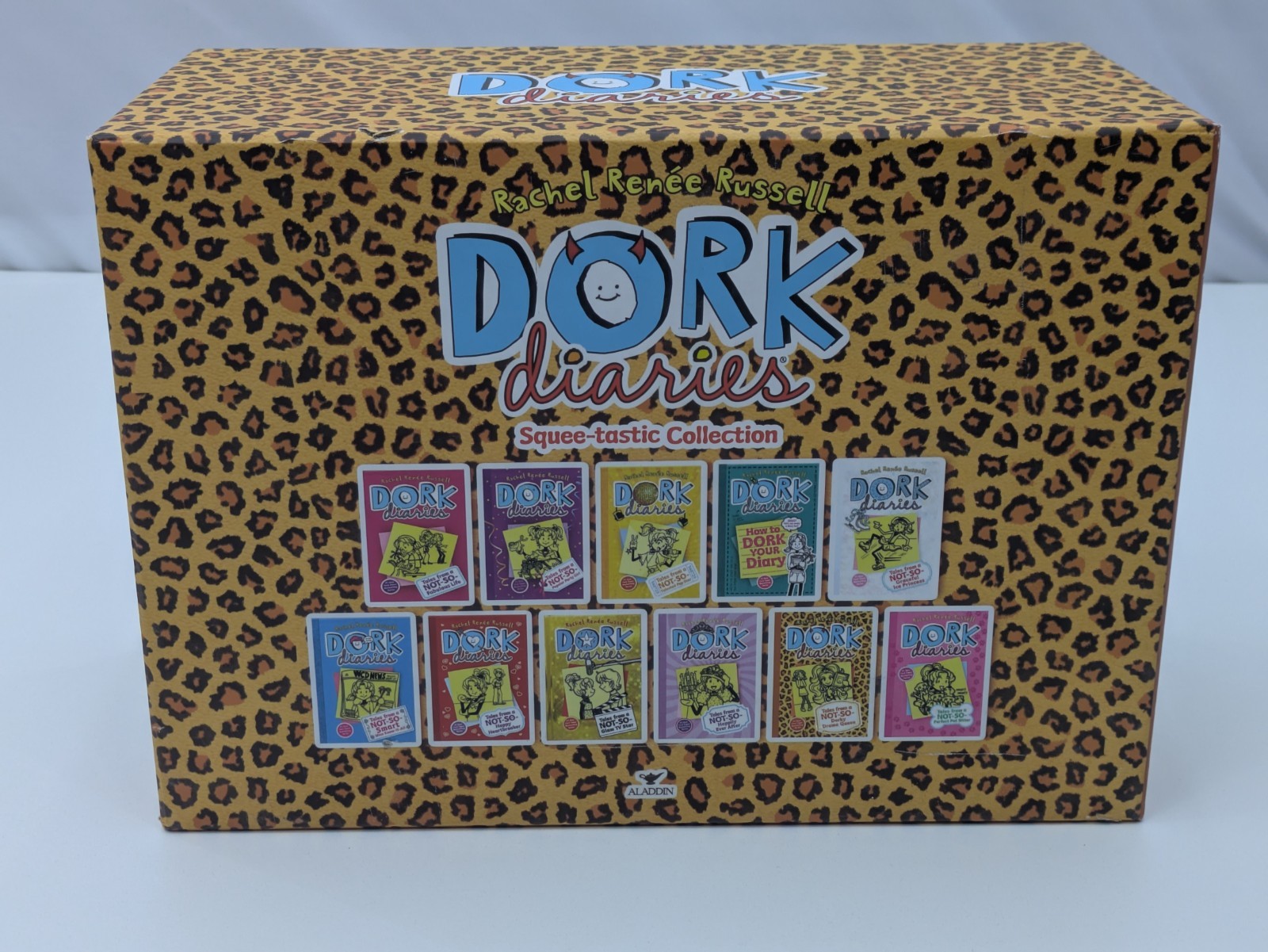 Dork Diaries Squee-Tastic Collection Books 1-10 + 3 1/2 Rachel Renee Russell 11