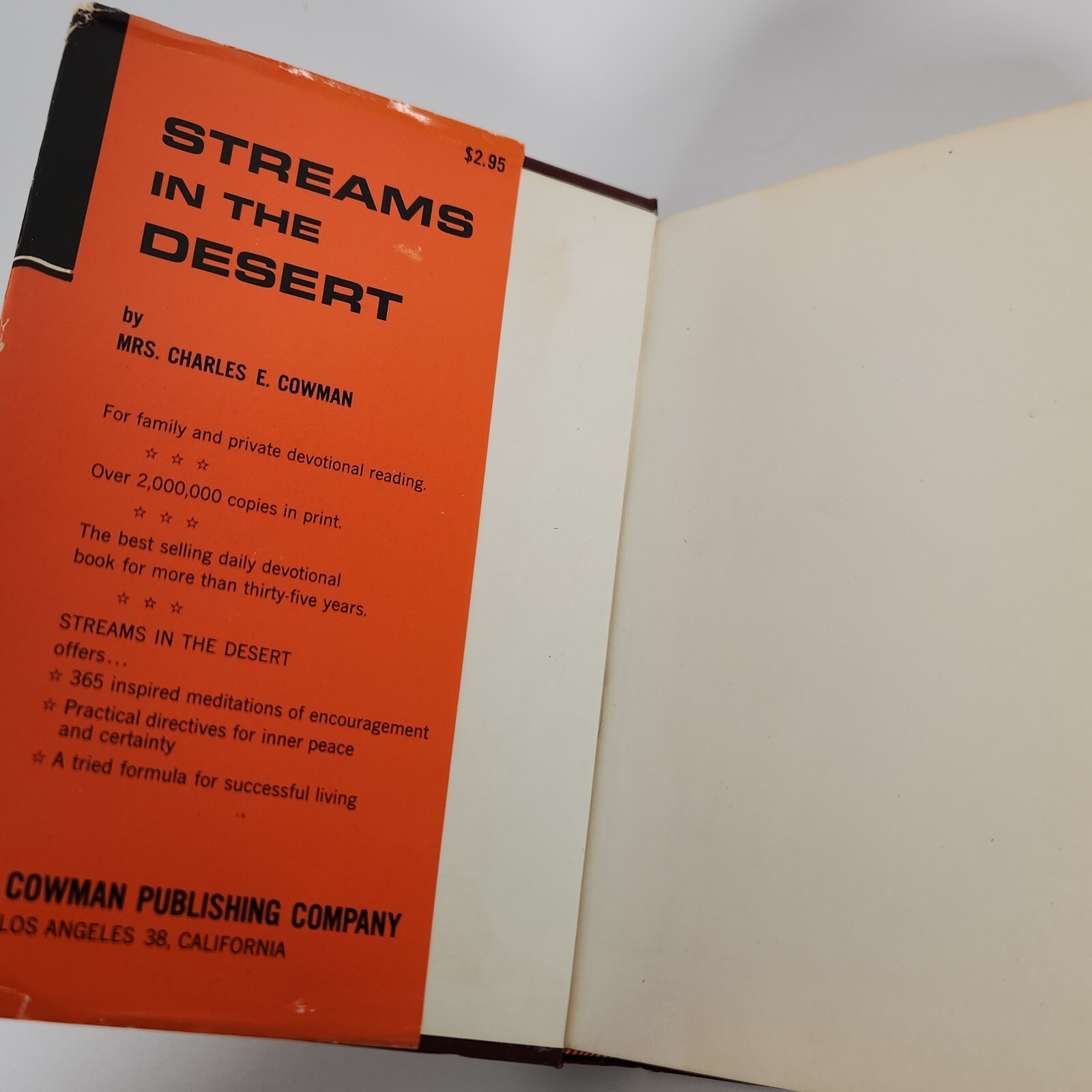 Streams in the Desert Mrs Charles Cowman Vintage 1962 Hardcover Devotional