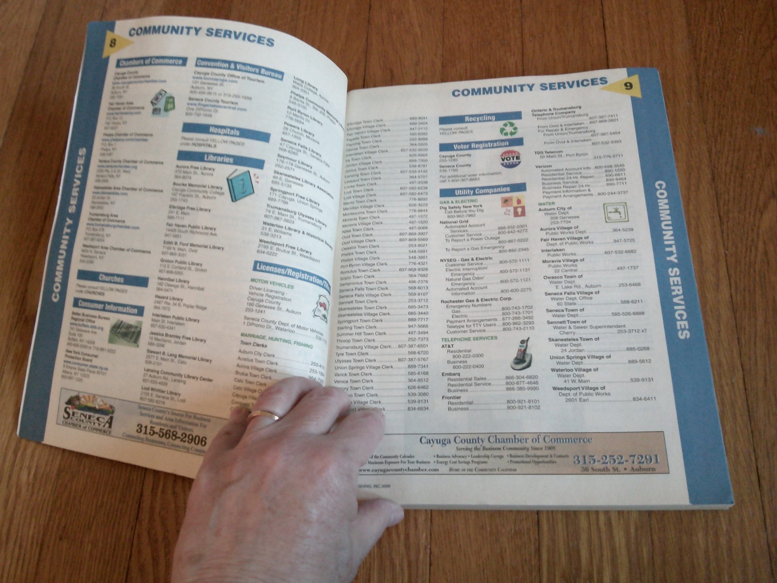 Cayuga Seneca County NY Phone Book Area Codes 315,607 White & Yellow Pages 2009