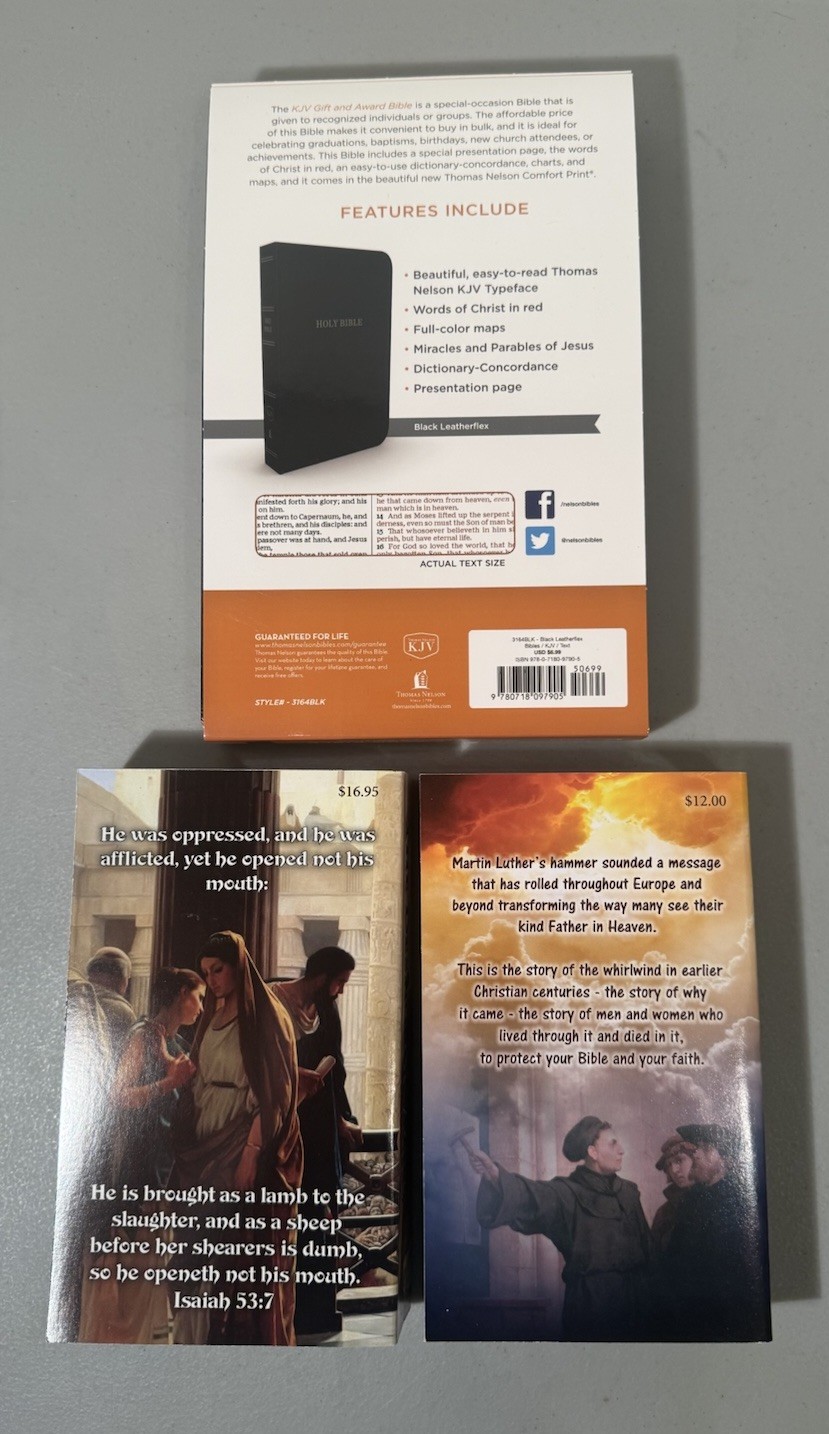 The Holy Bible: King James Version, Black, Imitation Leather, Gift & Award New