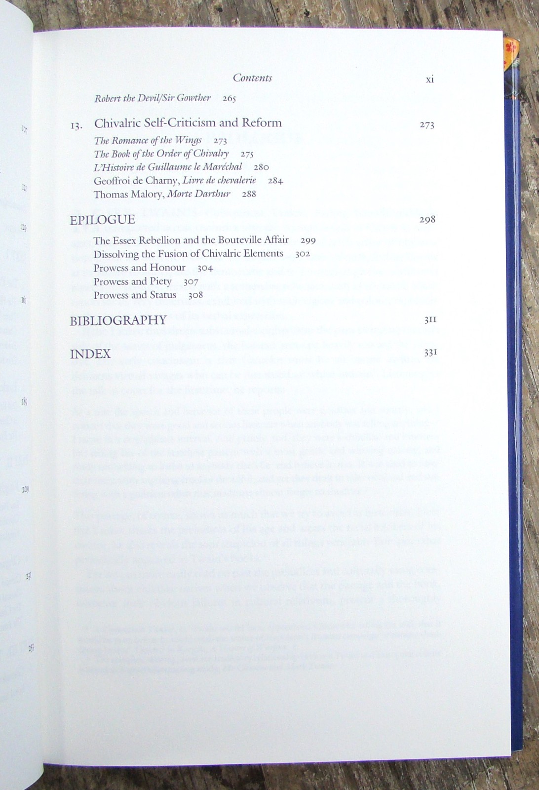 Chivalry And Violence In Medieval Europe ~1999 HC~ Oxford Women Knight Fight ⚔️