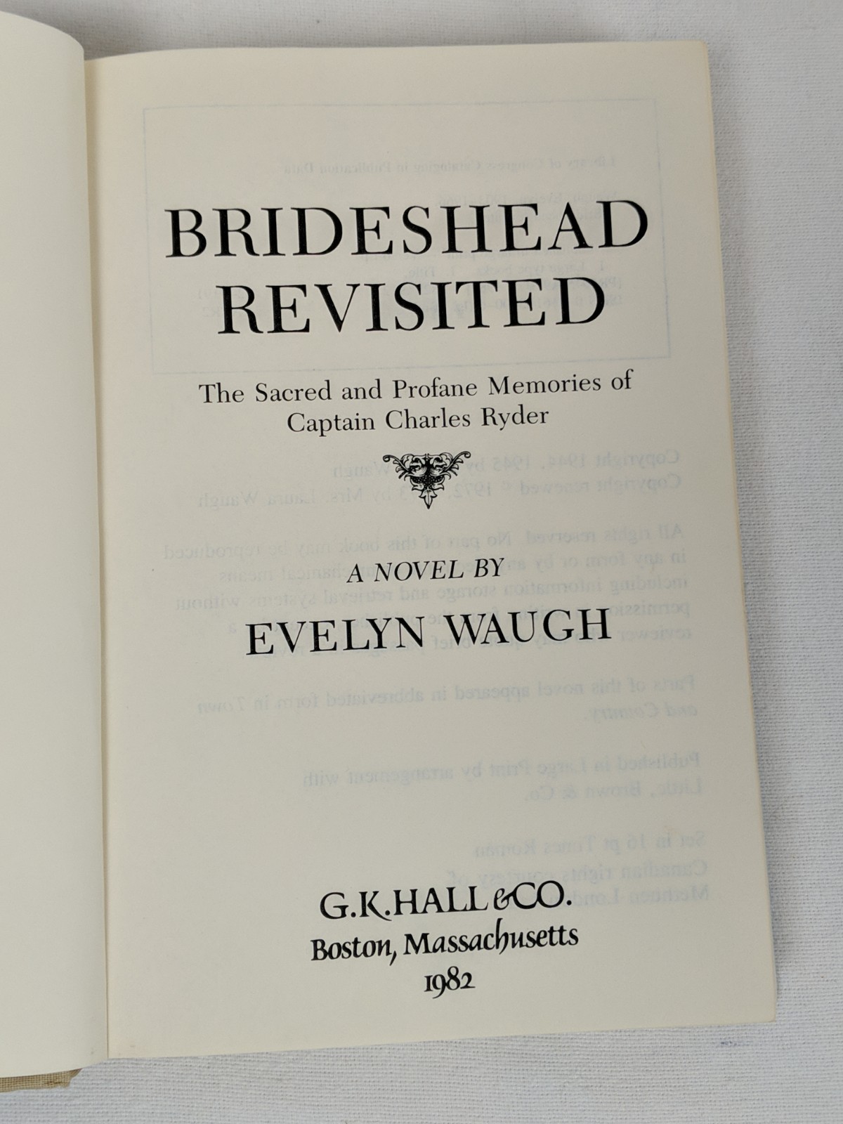 Brideshead Revisited by Evelyn Waugh LARGE PRINT HC DJ G.K. Hall & Co. 1982