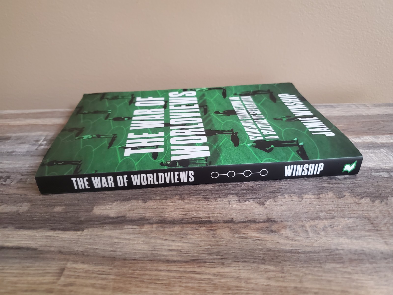 War of Worldviews : Choosing Connection in a Culture of Separation Jamie Winship