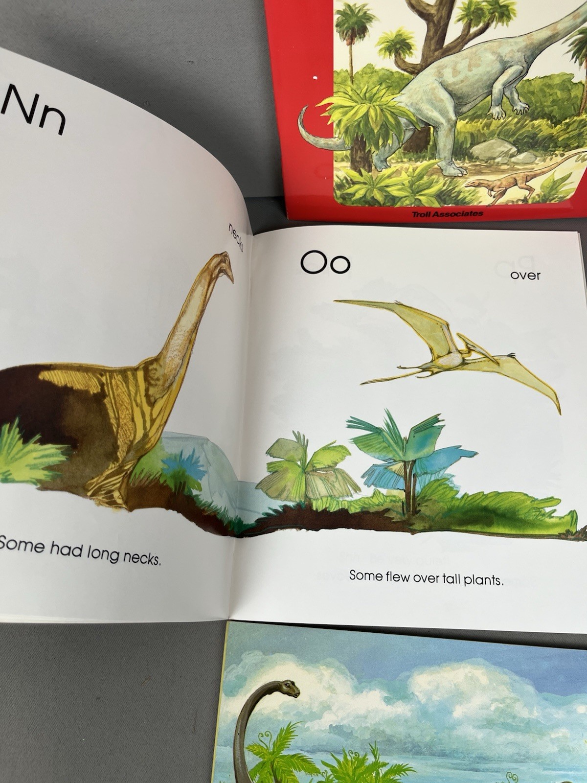Lot of 8 Vintage Troll Associates Dinosaur Books Dinos Prehistoric Animals